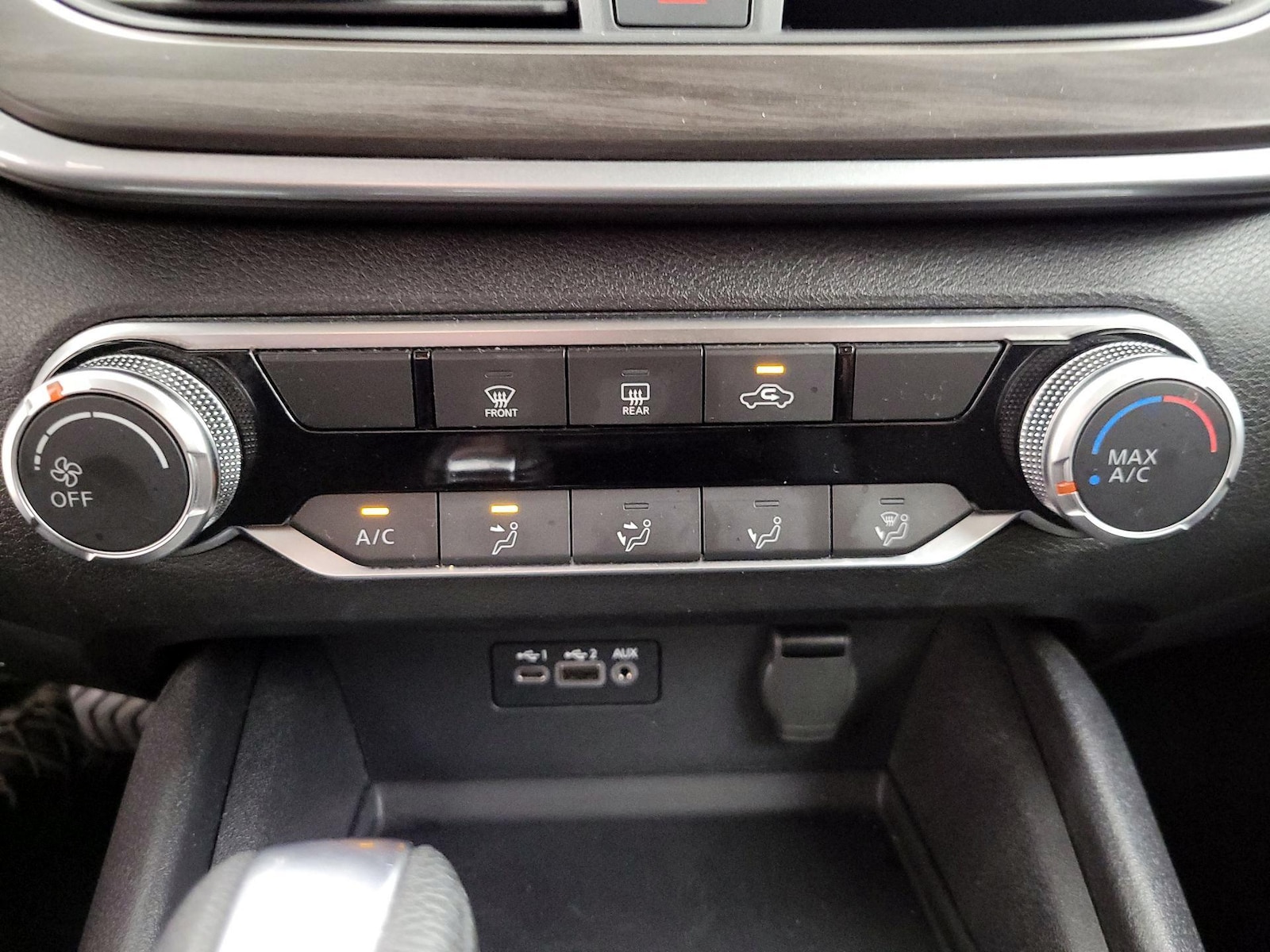2025 Nissan Altima SV - Photo 17