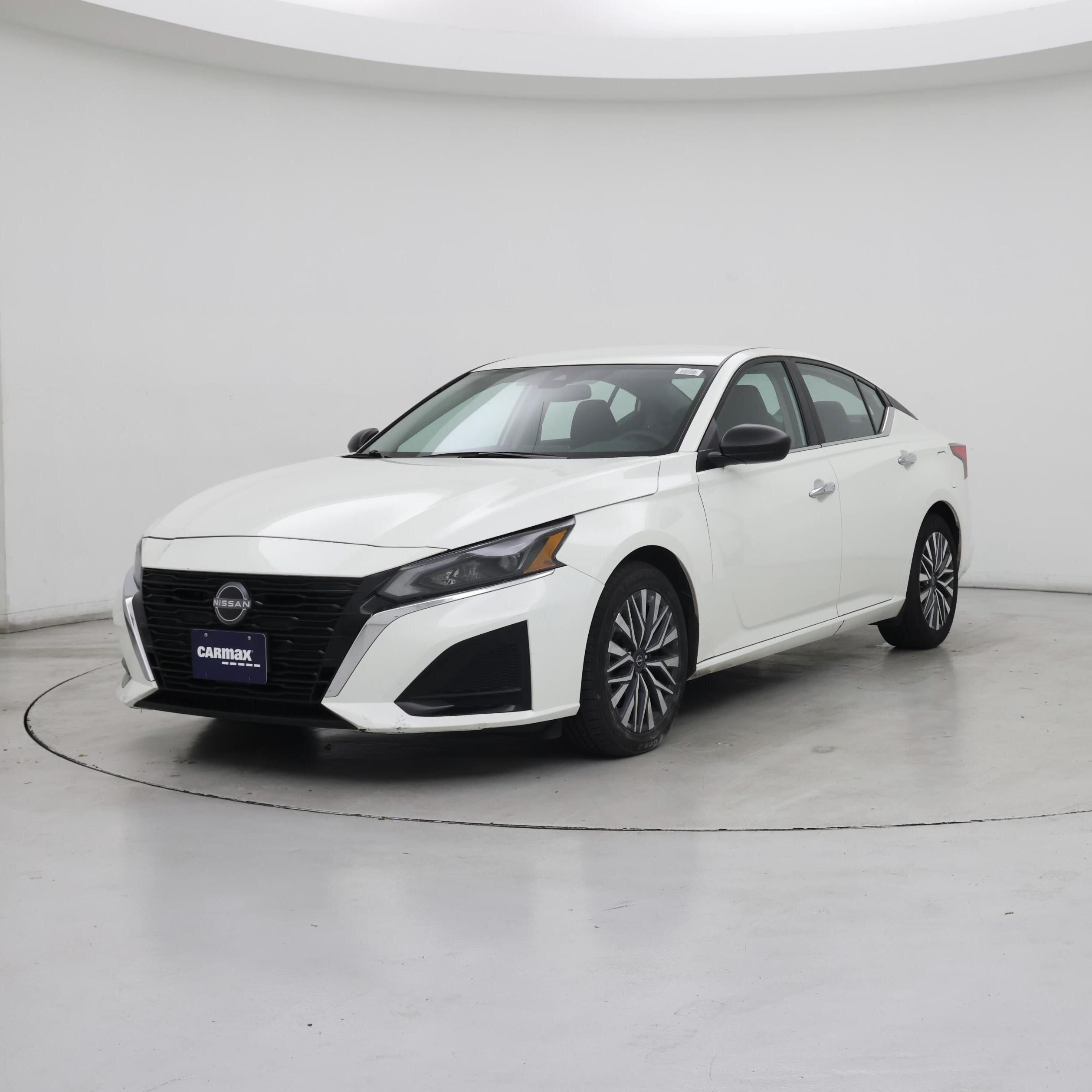 Thumbnail: 2025 Nissan Altima - 4