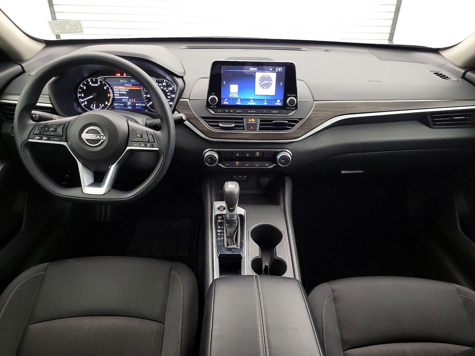 2025 Nissan Altima SV - Photo 10