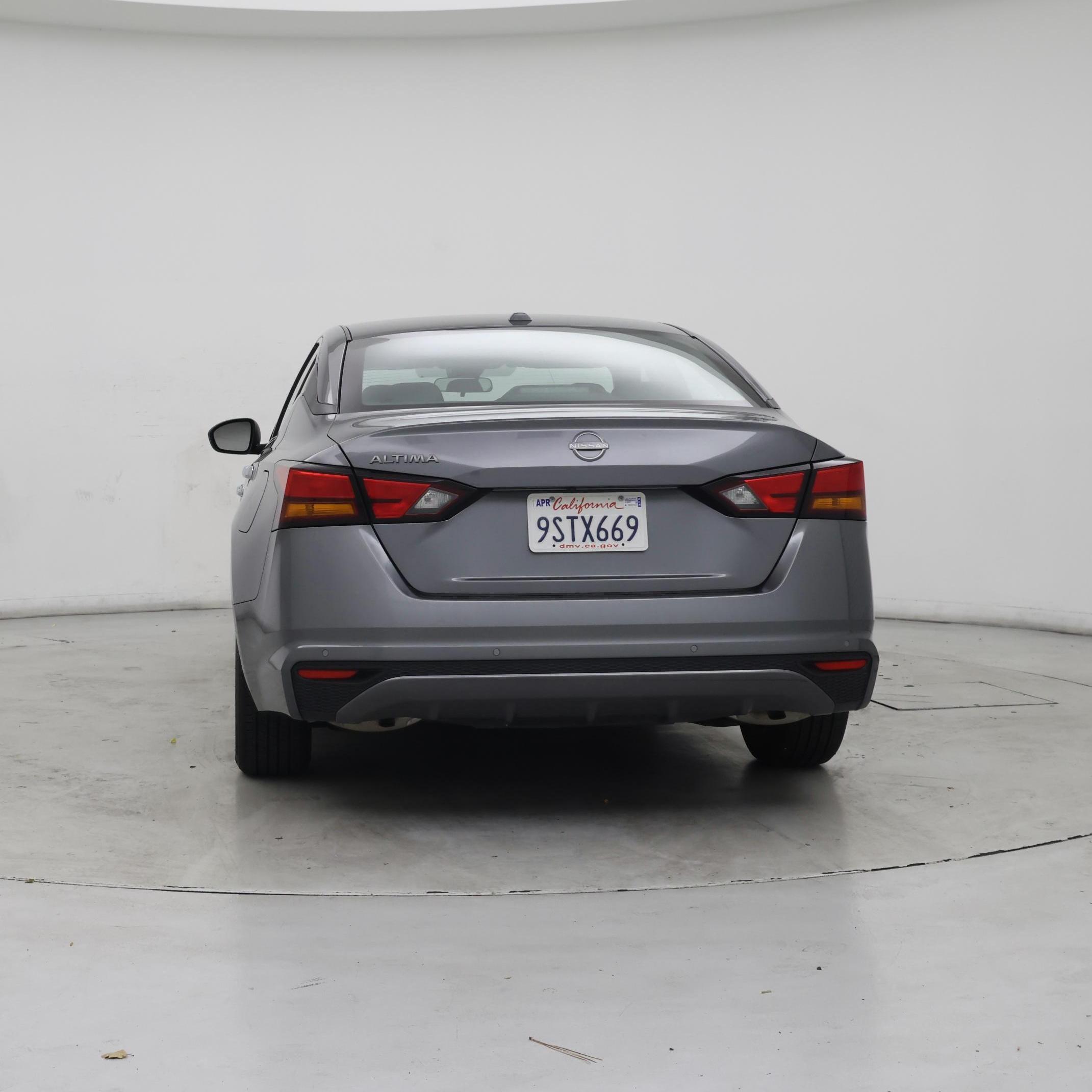 Thumbnail: 2025 Nissan Altima - 6