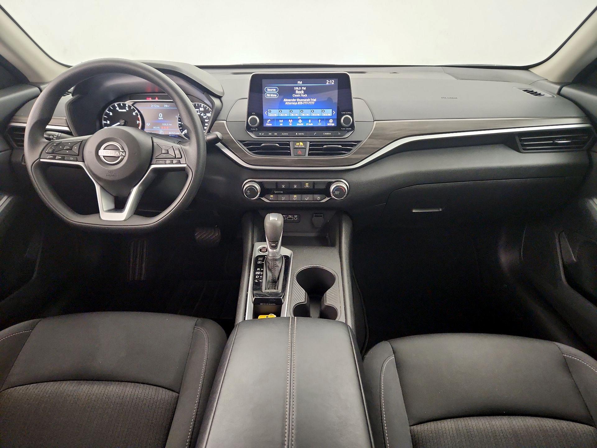Thumbnail: 2025 Nissan Altima - 9