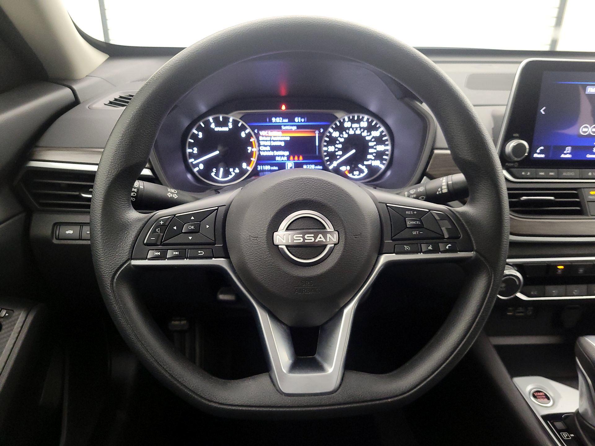 Thumbnail: 2025 Nissan Altima - 10