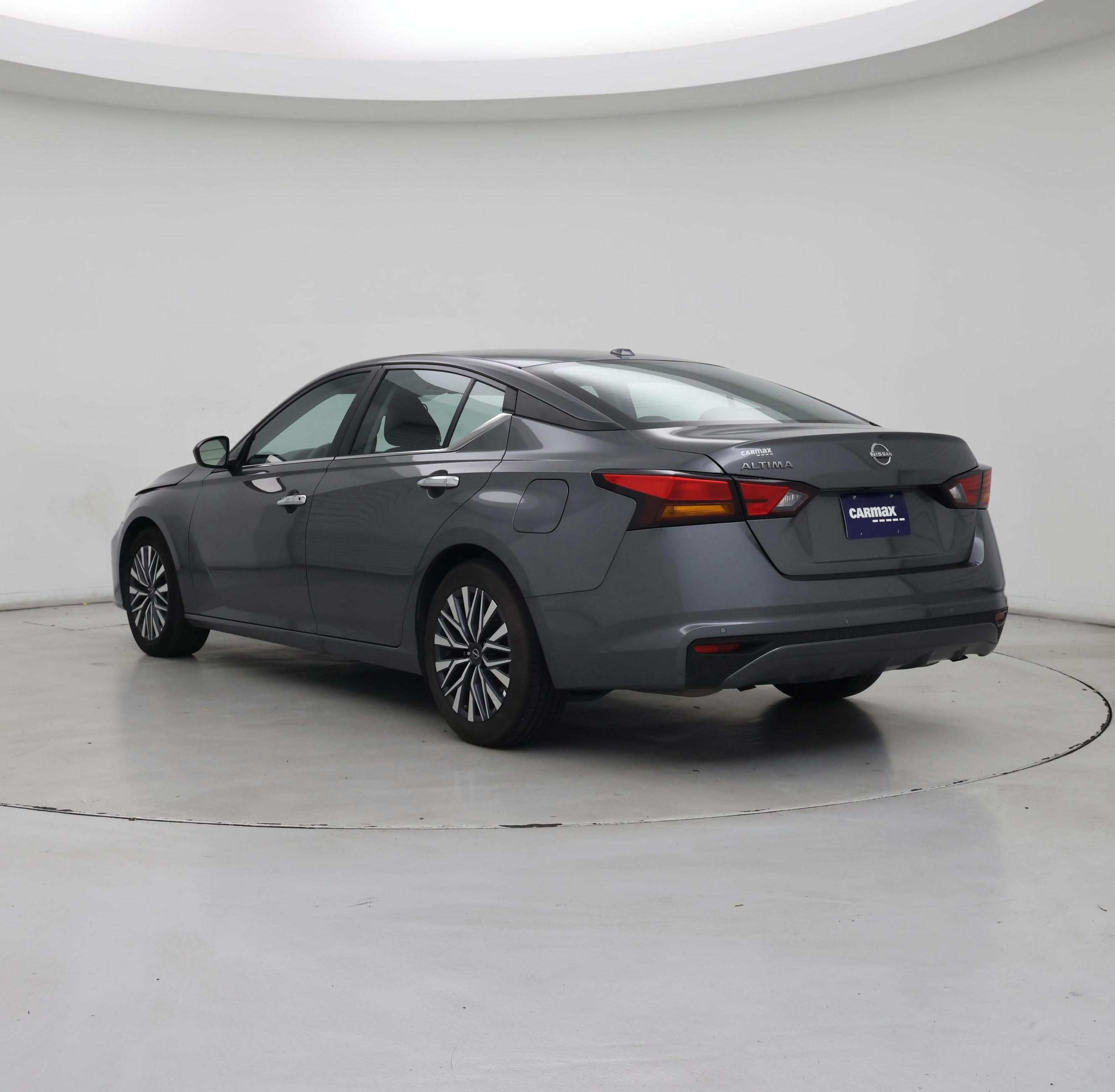 Thumbnail: 2025 Nissan Altima - 2