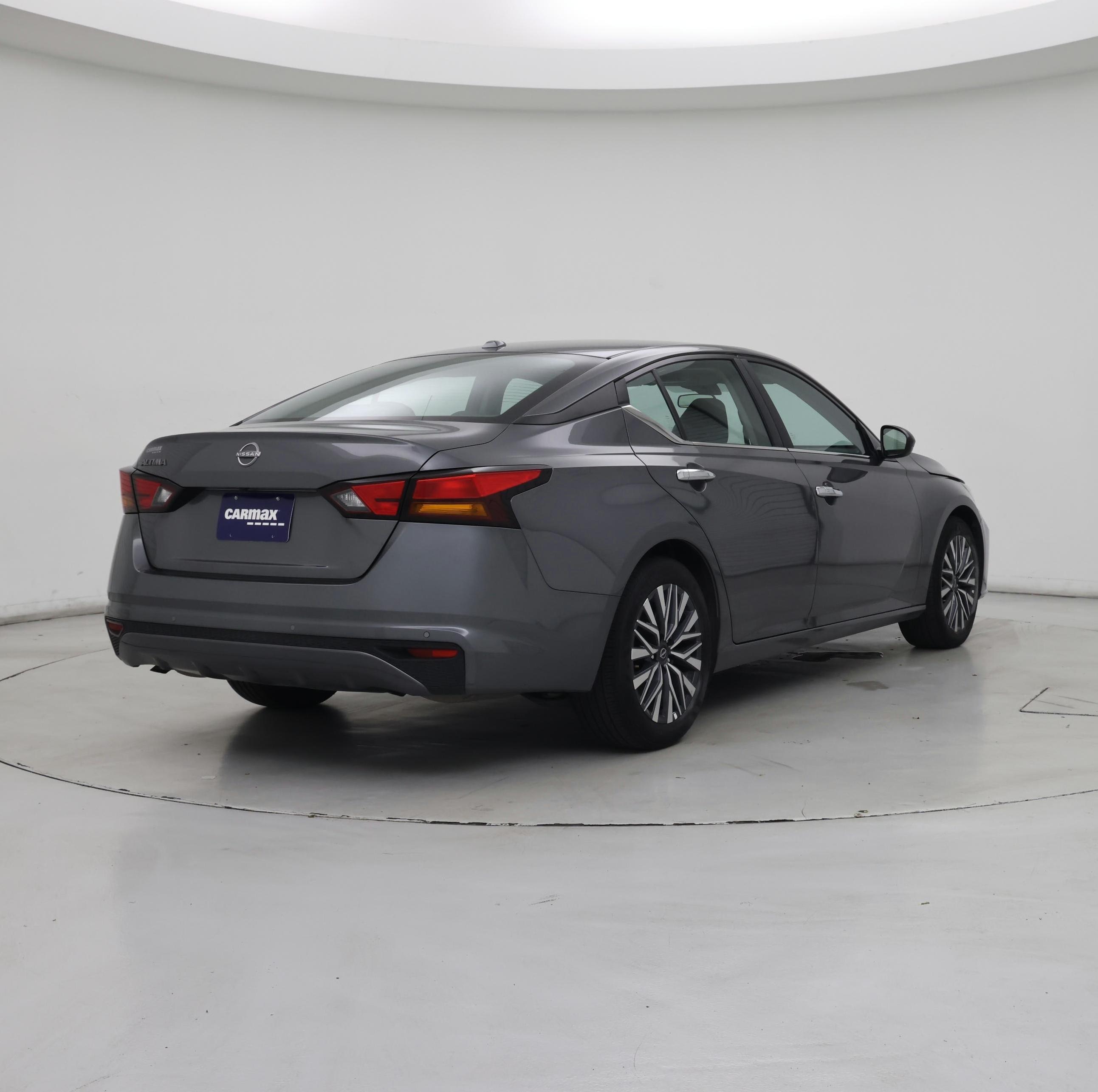 Thumbnail: 2025 Nissan Altima - 8