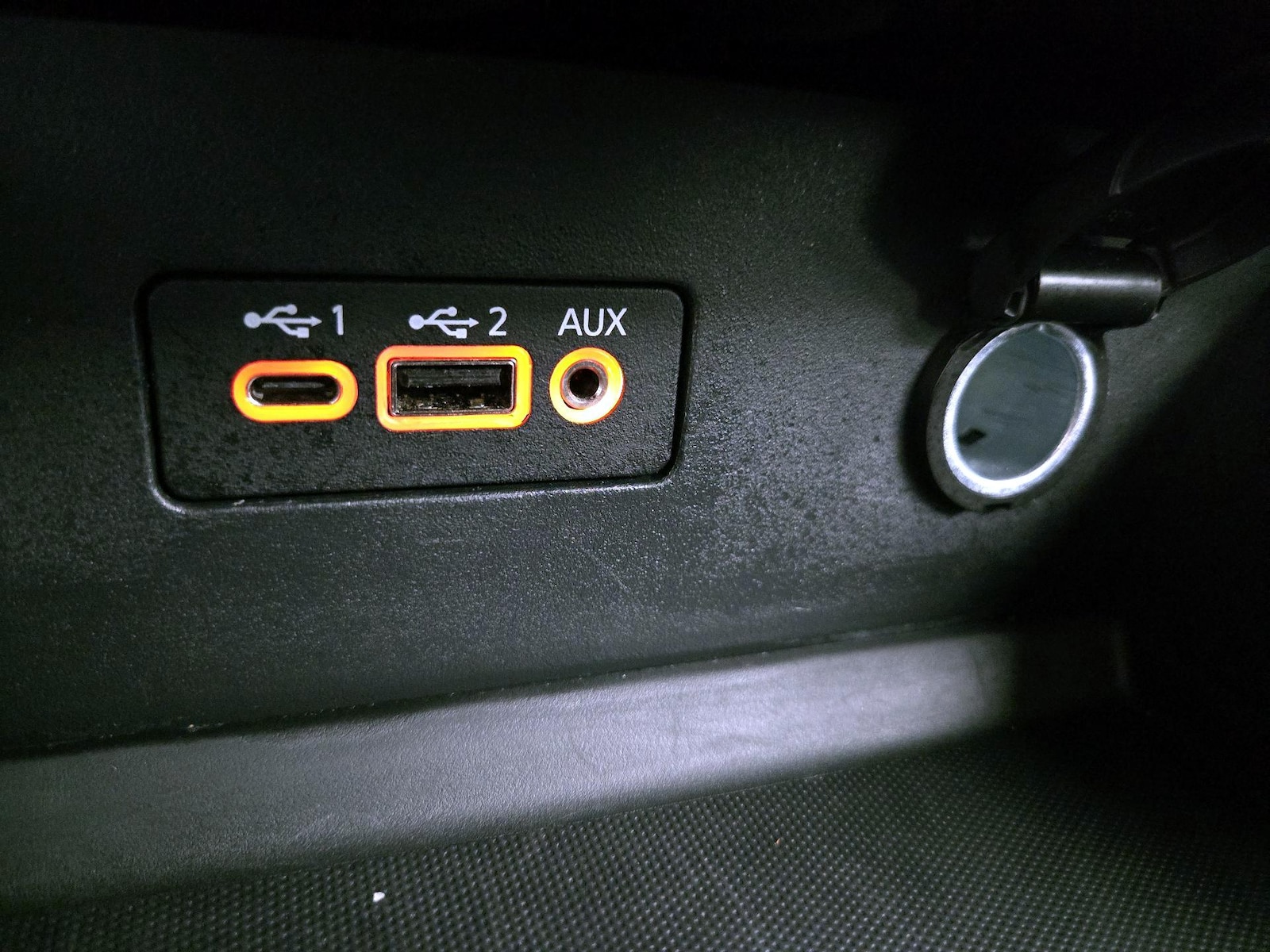 2025 Nissan Altima SV - Photo 19