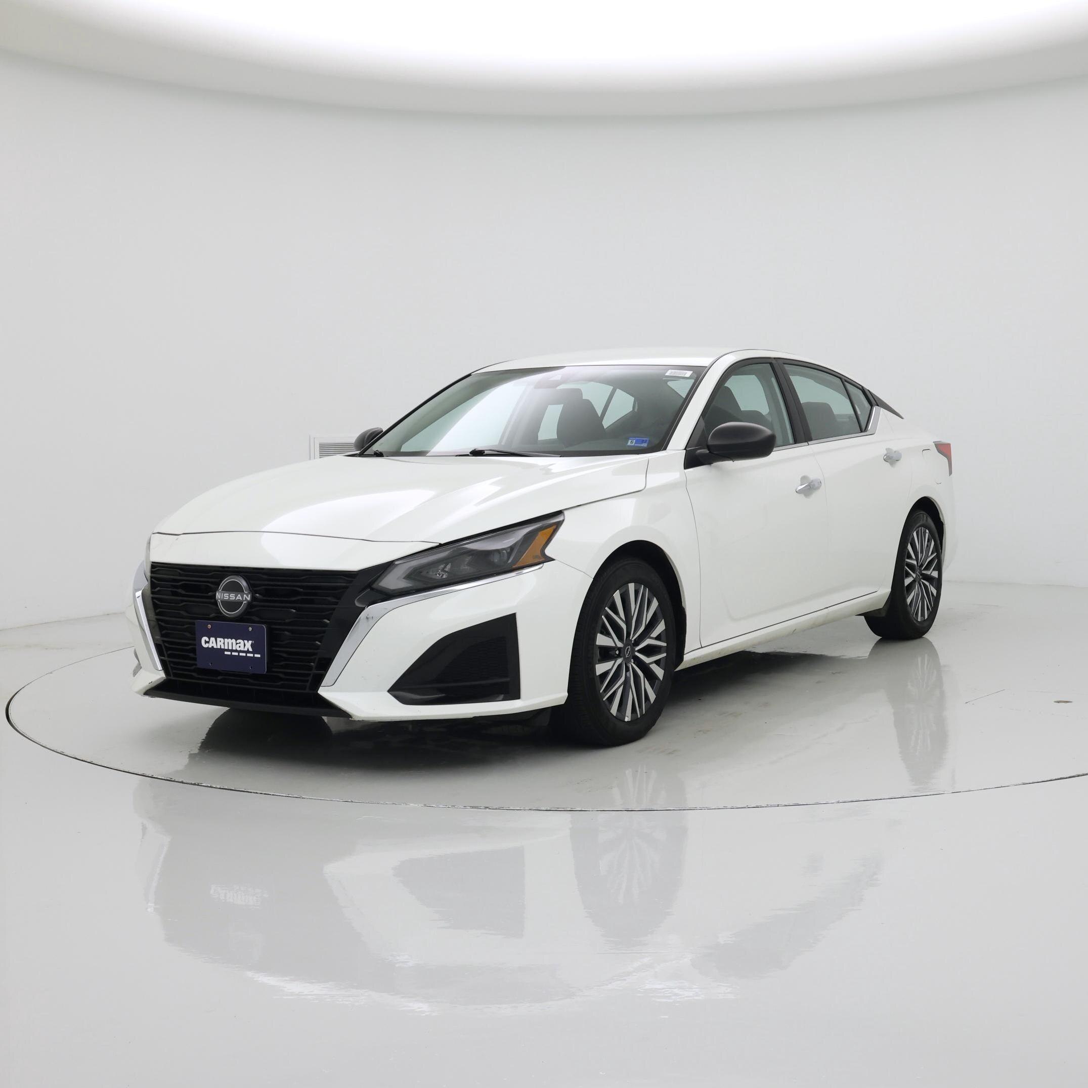 Thumbnail: 2025 Nissan Altima - 4