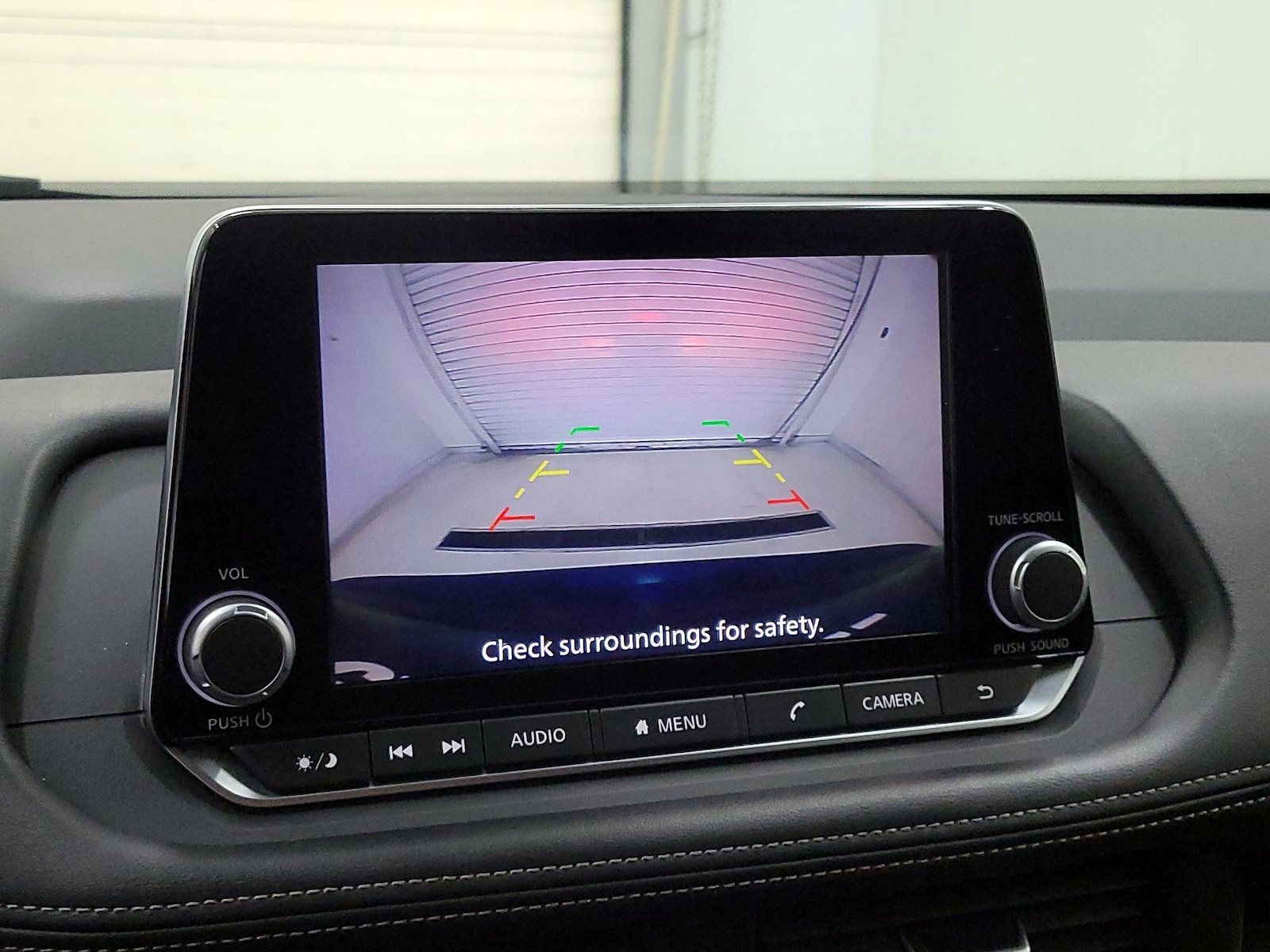 2025 Nissan Rogue SV - Photo 15