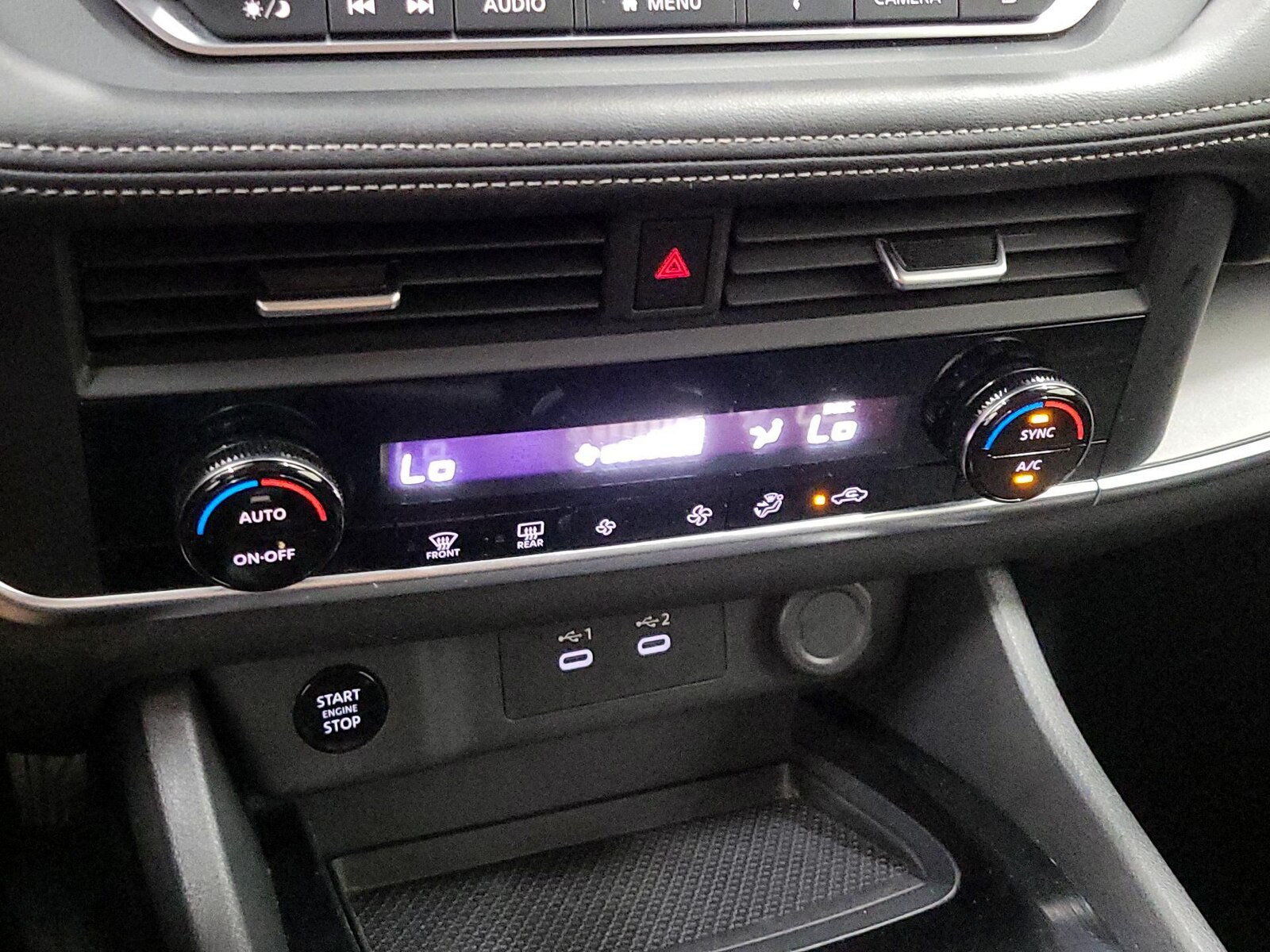 2025 Nissan Rogue SV - Photo 17