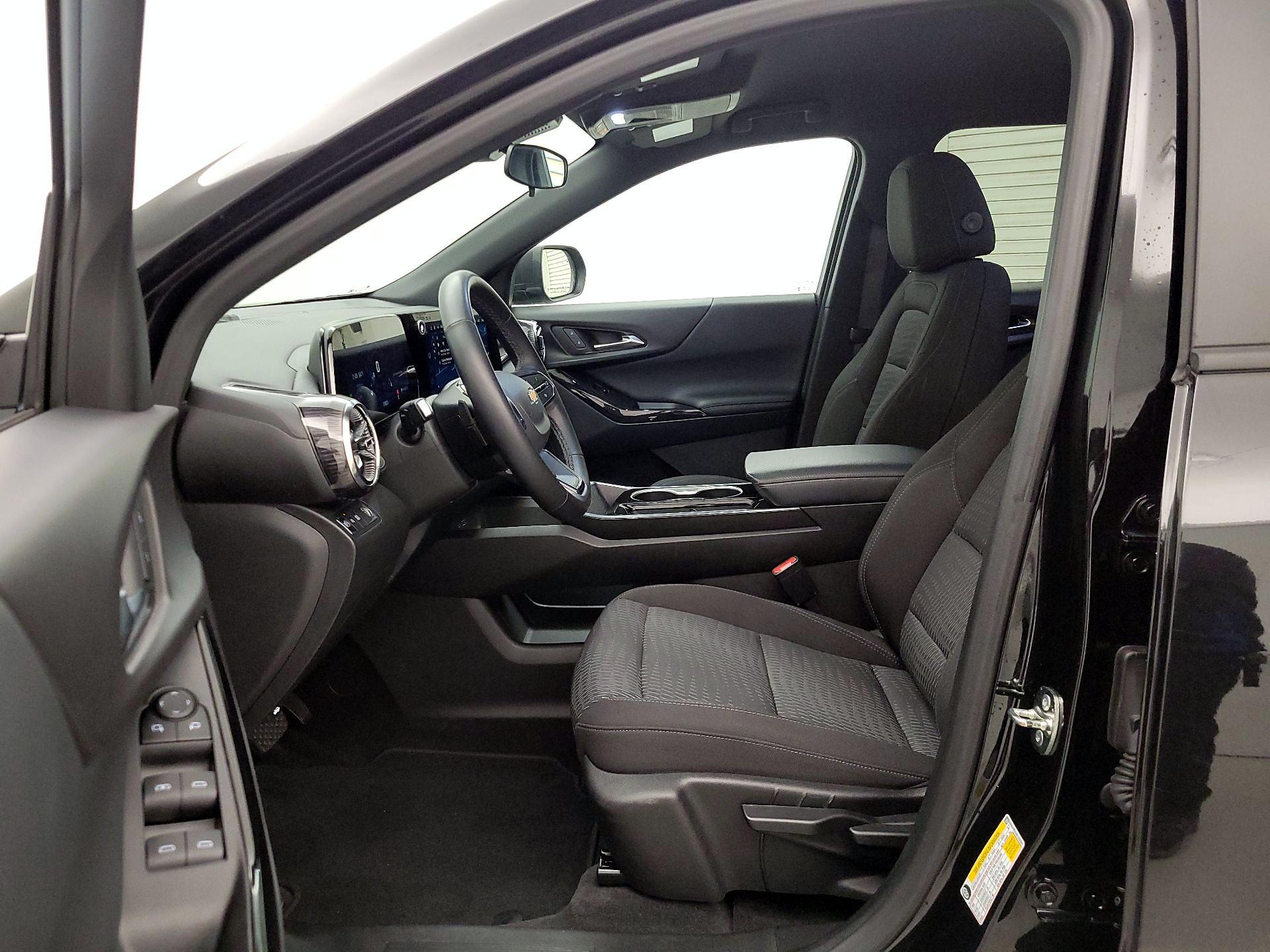Thumbnail: 2025 Chevrolet Equinox - 11