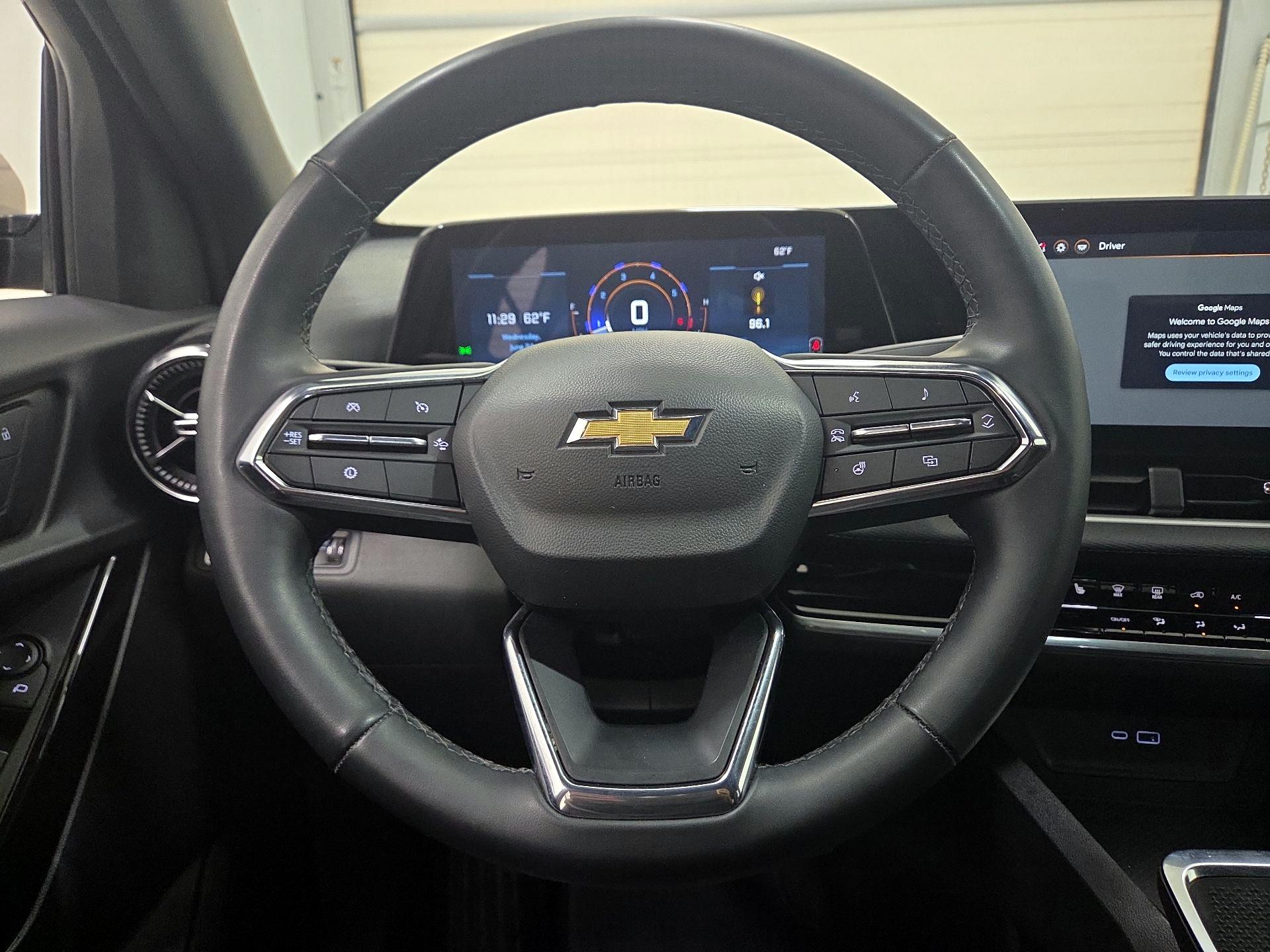 Thumbnail: 2025 Chevrolet Equinox - 10