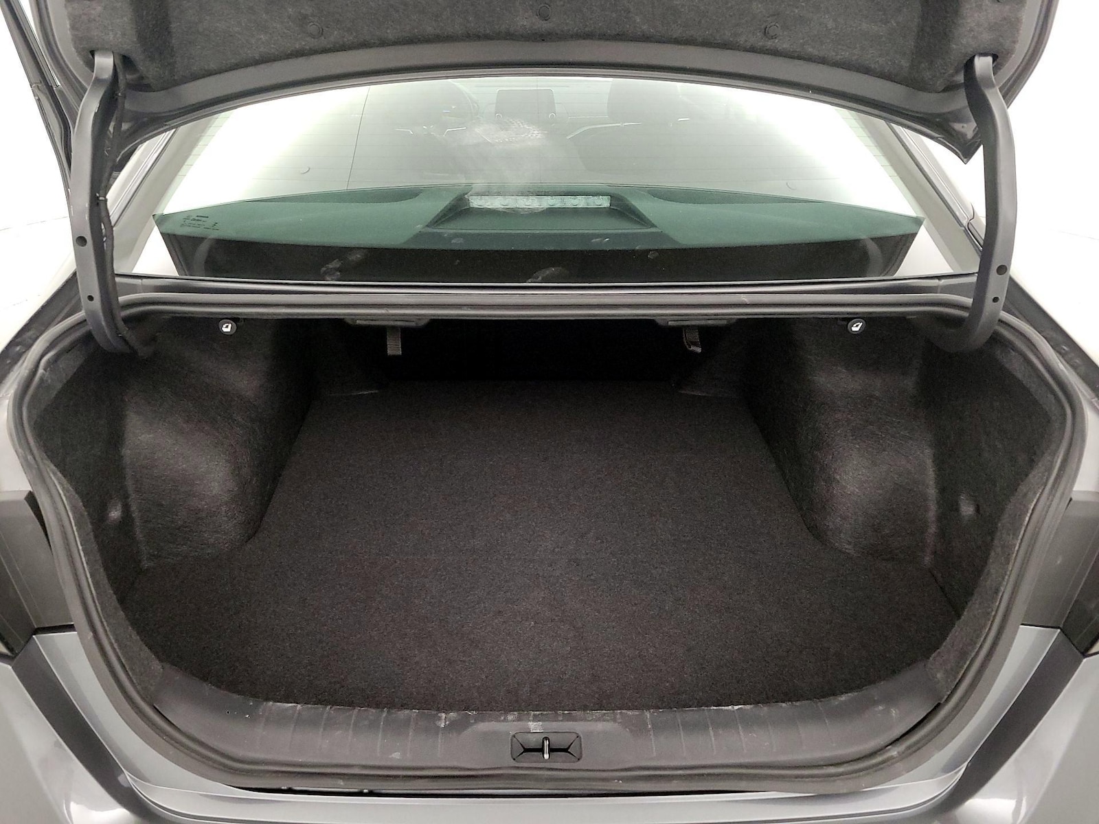 2025 Nissan Altima SV - Photo 21