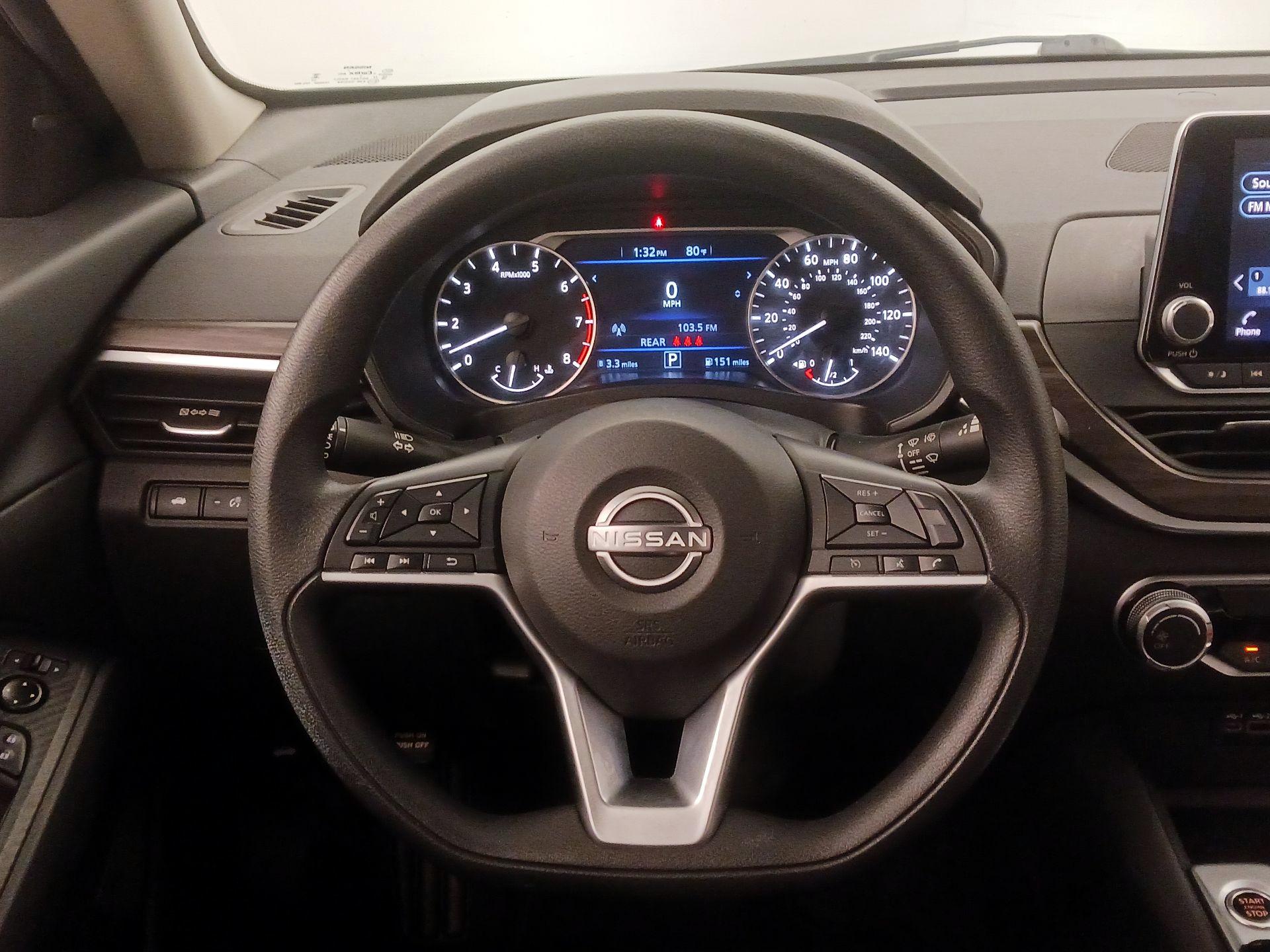 Thumbnail: 2025 Nissan Altima - 10