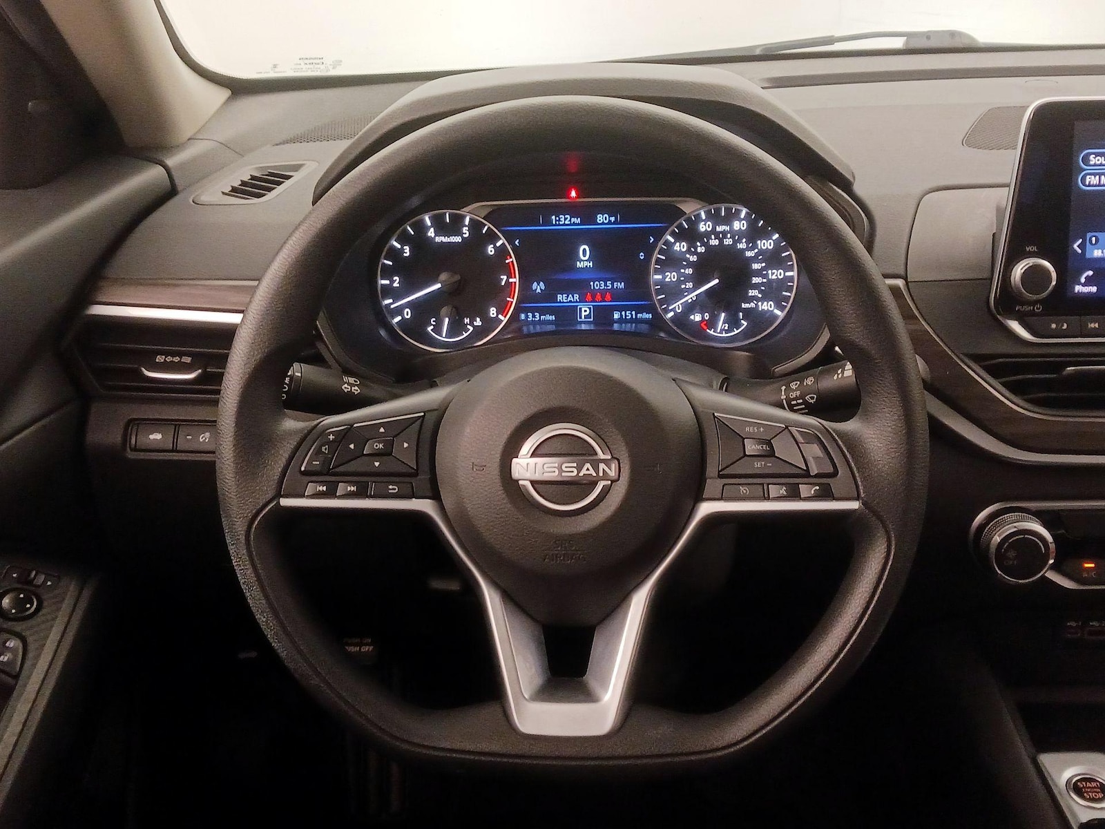 2025 Nissan Altima SV - Photo 11