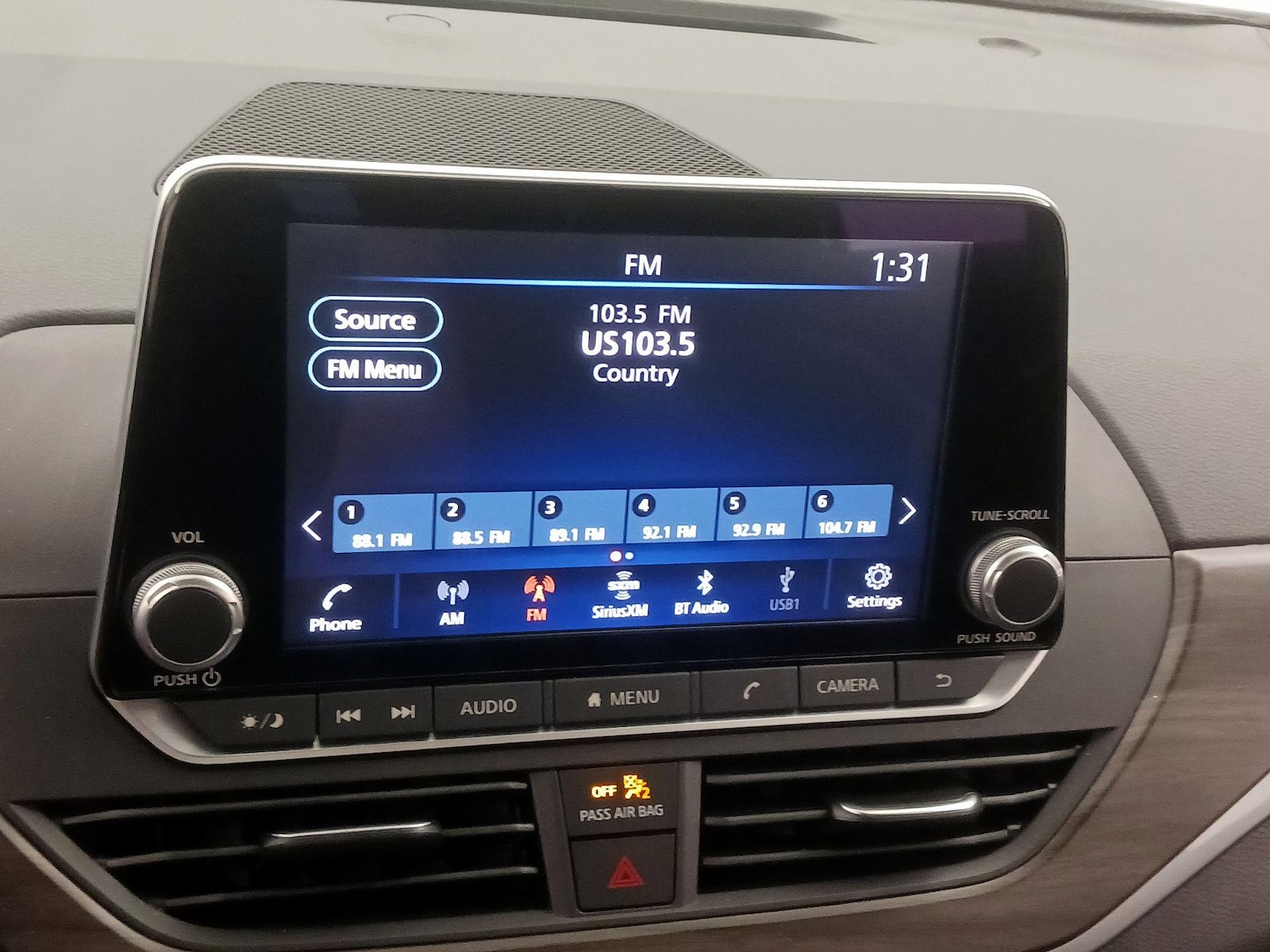 2025 Nissan Altima SV - Photo 16