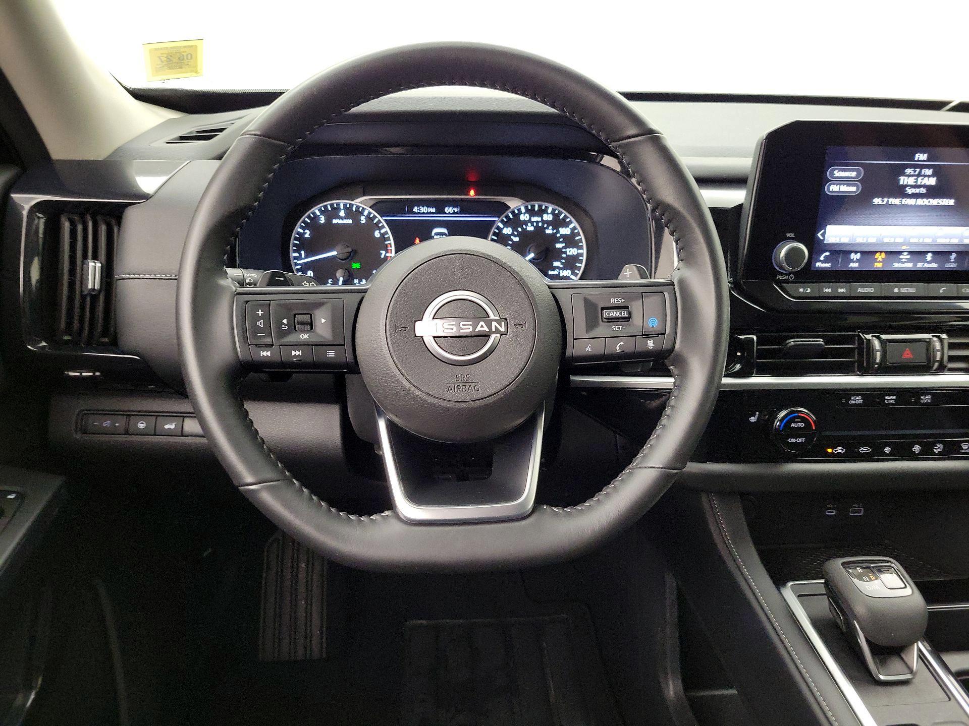 Thumbnail: 2025 Nissan Pathfinder - 10