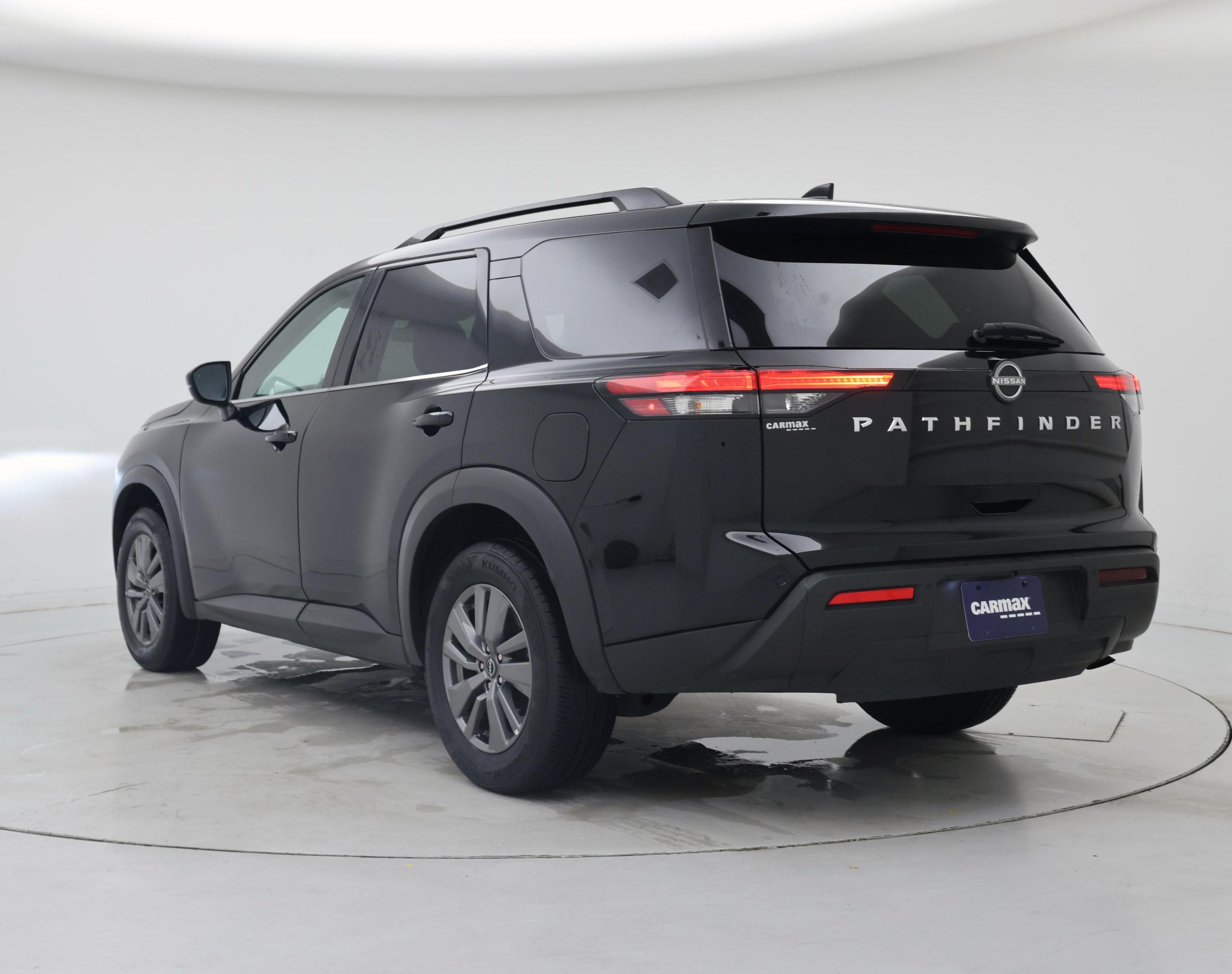Thumbnail: 2025 Nissan Pathfinder - 2