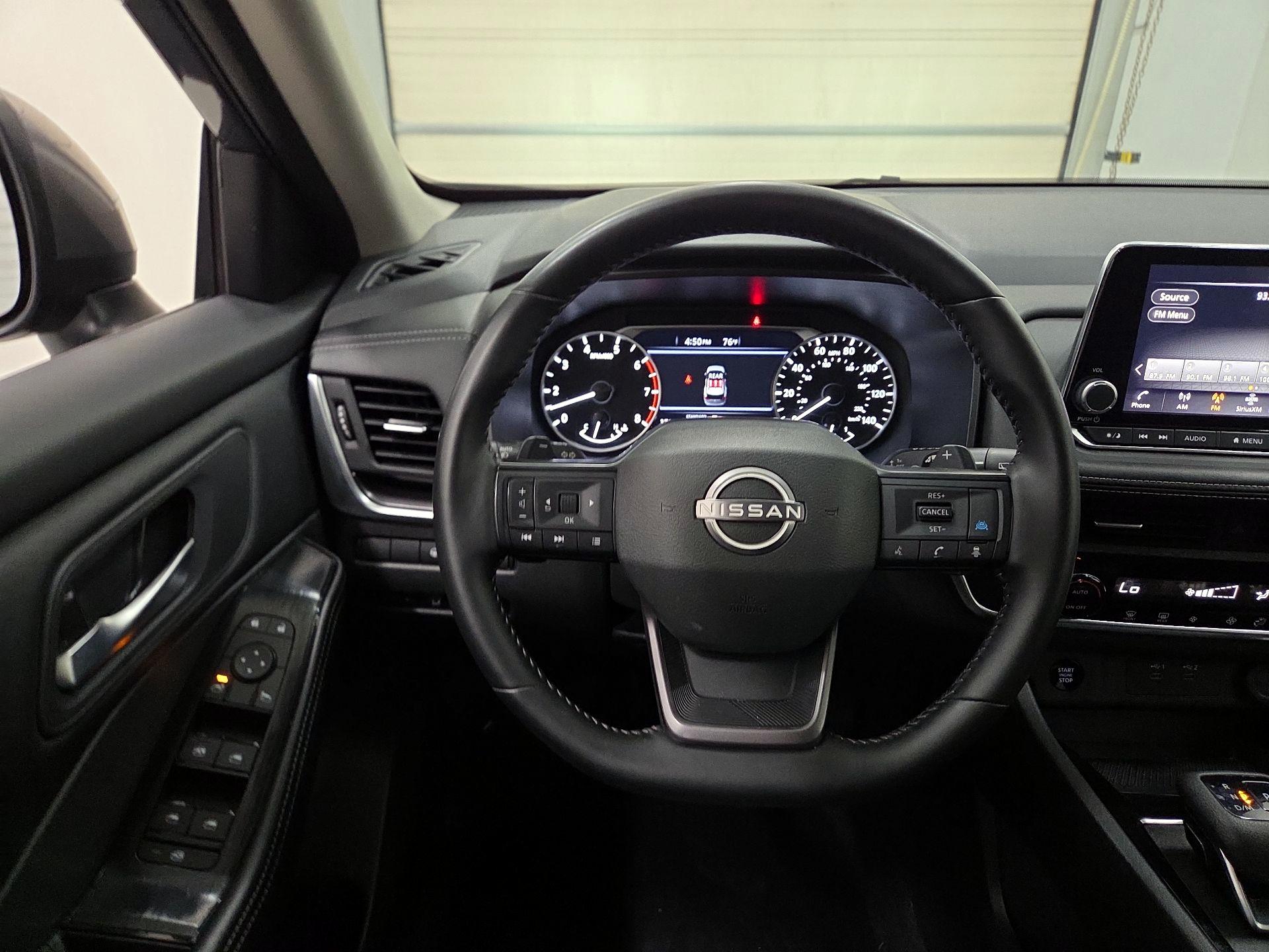 Thumbnail: 2025 Nissan Rogue - 10