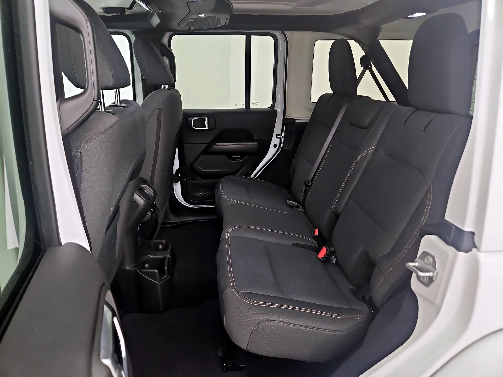 Thumbnail: 2025 Jeep Wrangler - 19