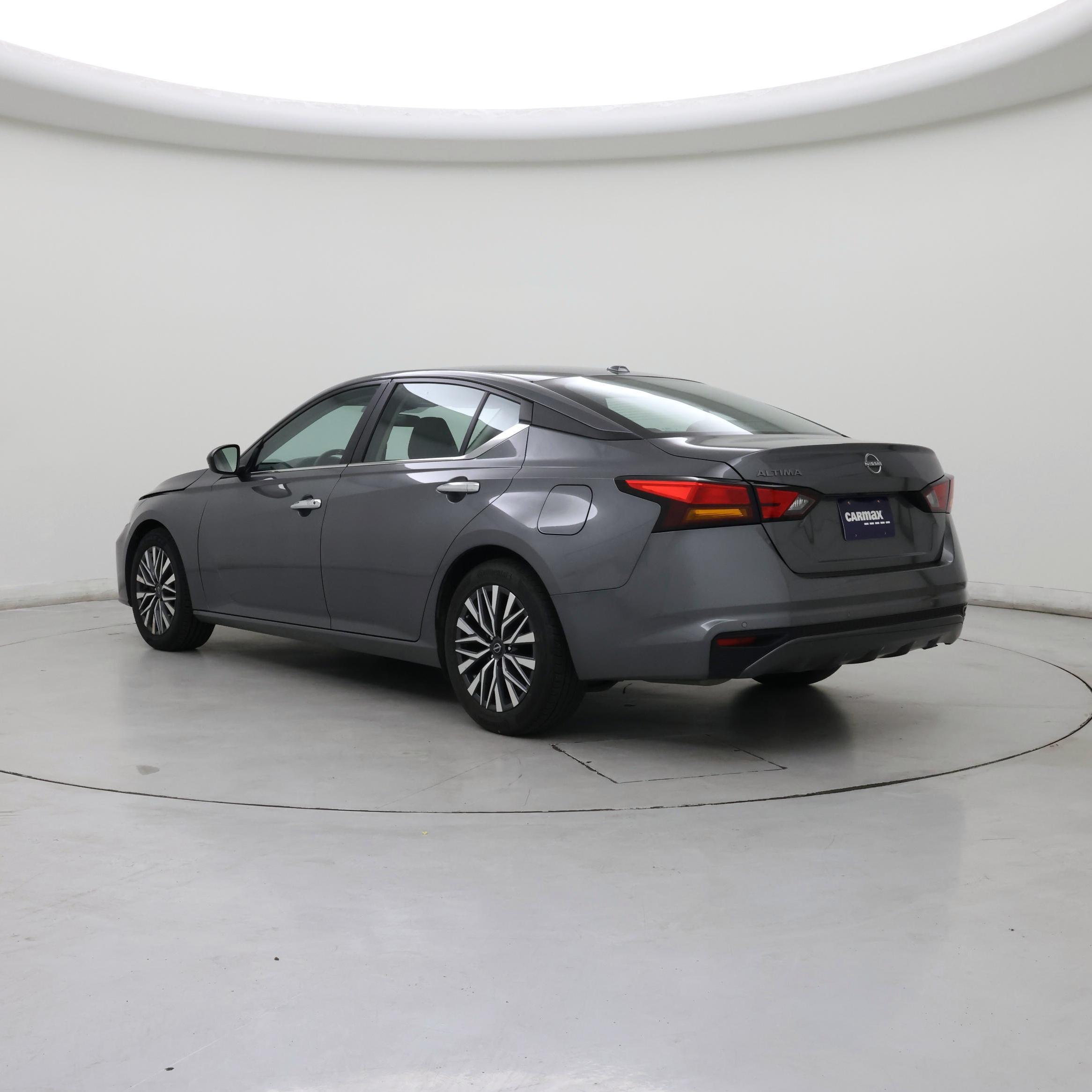 Thumbnail: 2025 Nissan Altima - 2