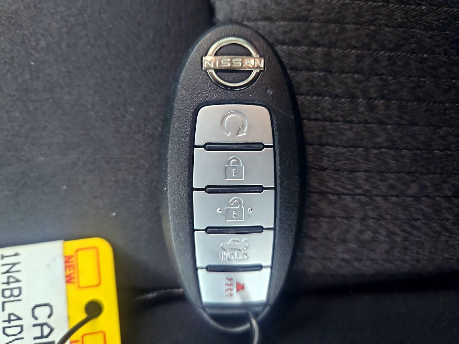 2025 Nissan Altima SV - Photo 23