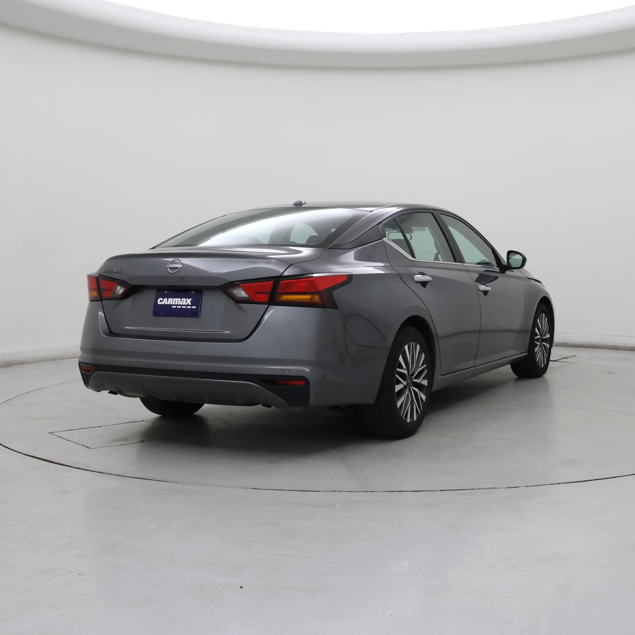 Thumbnail: 2025 Nissan Altima - 8