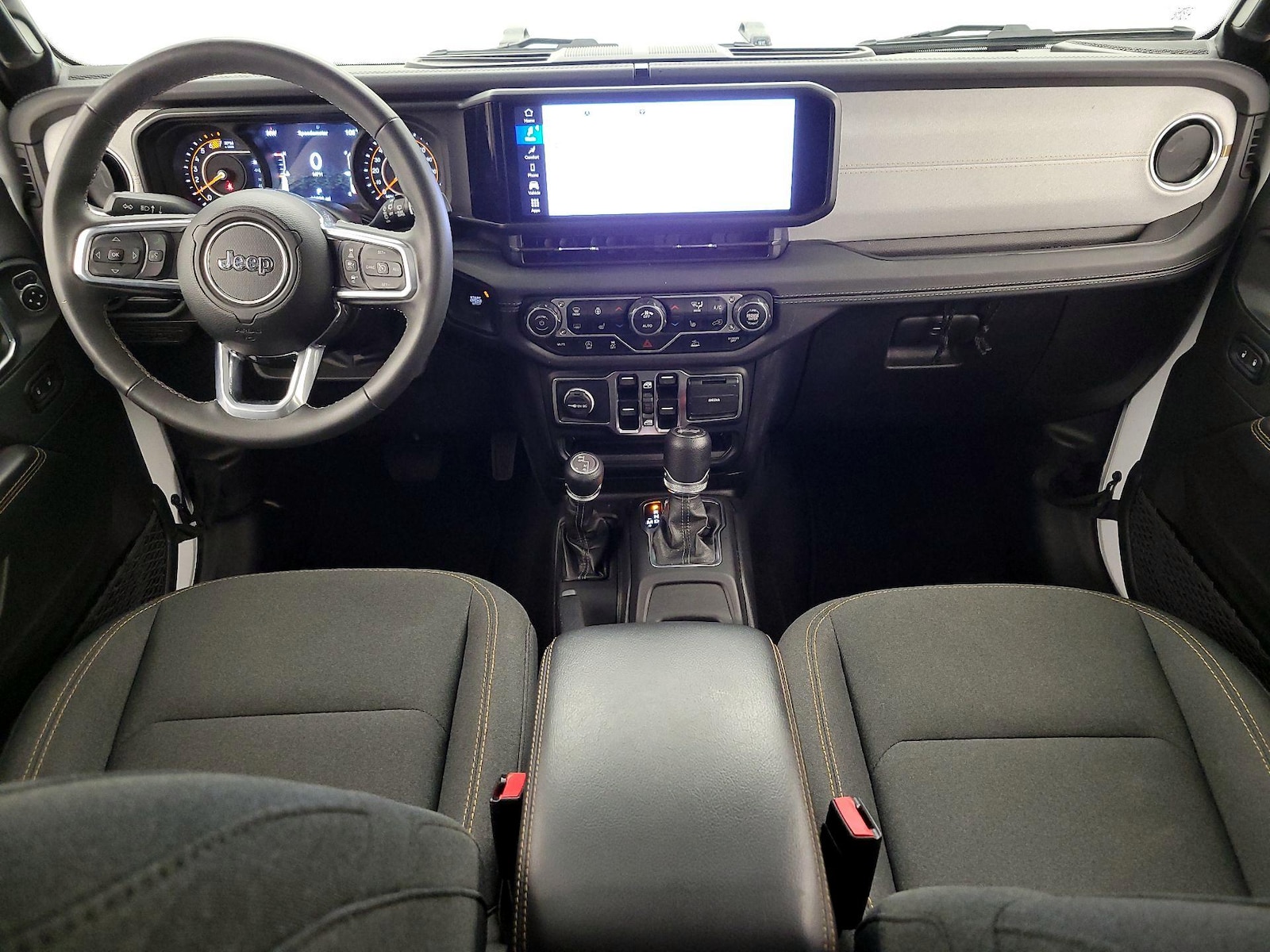 2025 Jeep Wrangler 4-Door Sahara - Photo 10