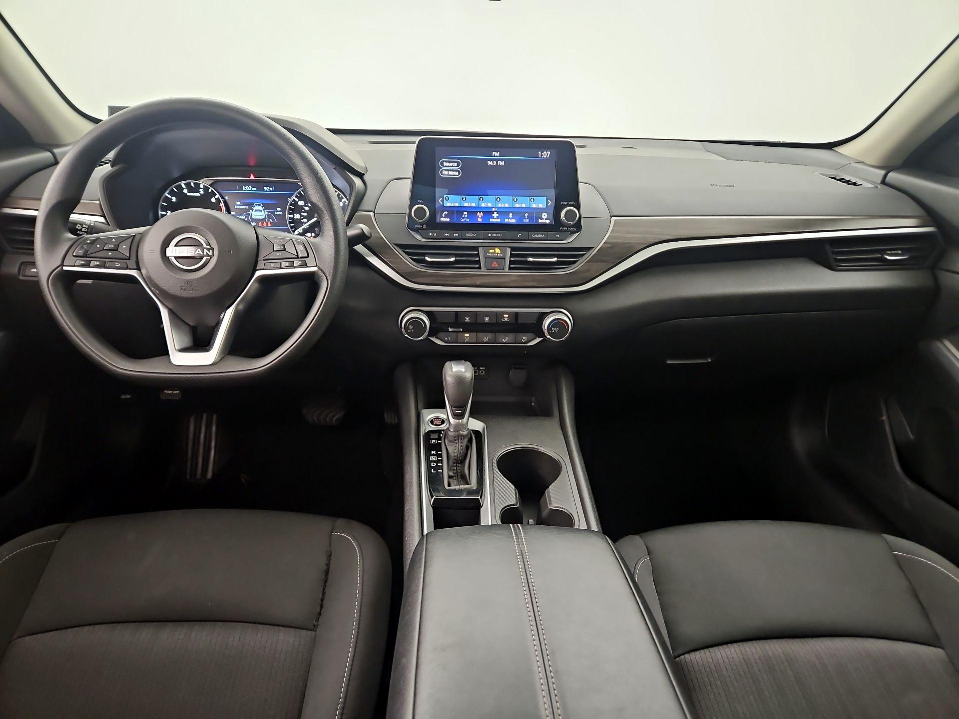 Thumbnail: 2025 Nissan Altima - 9