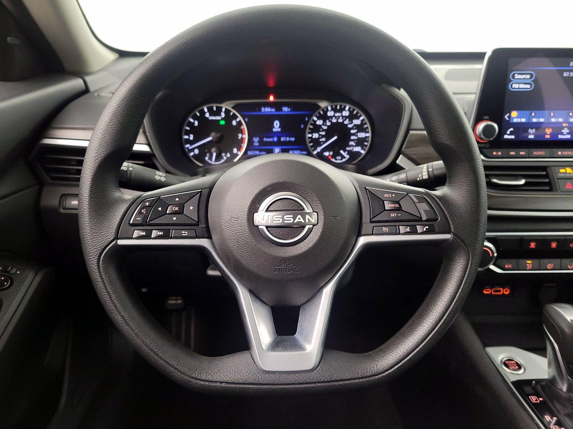 Thumbnail: 2025 Nissan Altima - 10