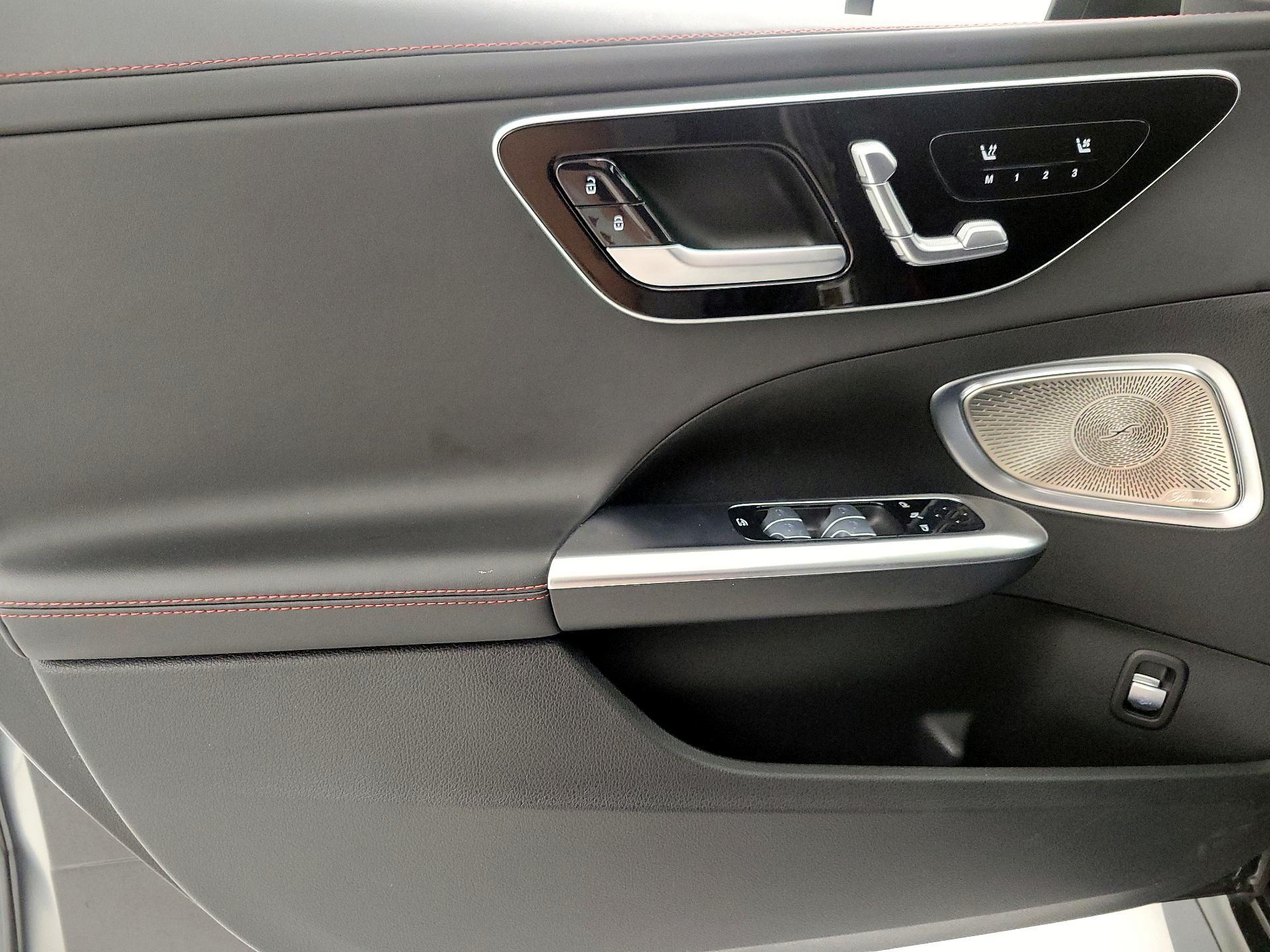 Thumbnail: 2024 Mercedes-Benz C-Class - 12