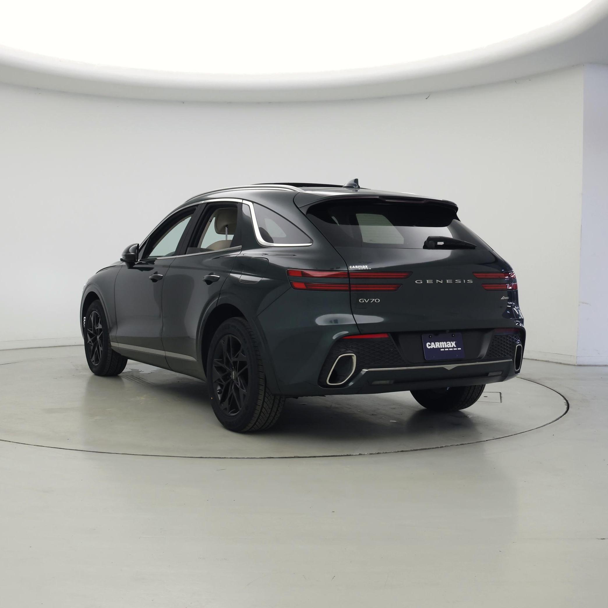 Thumbnail: 2022 Genesis GV70 - 2