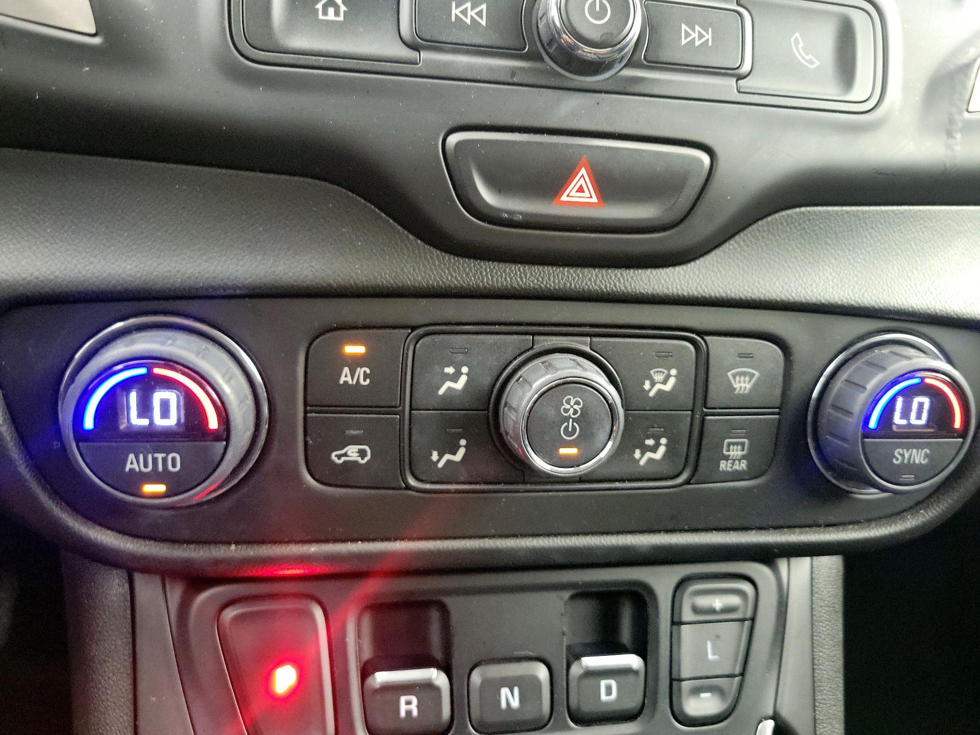 Thumbnail: 2021 GMC Terrain - 16