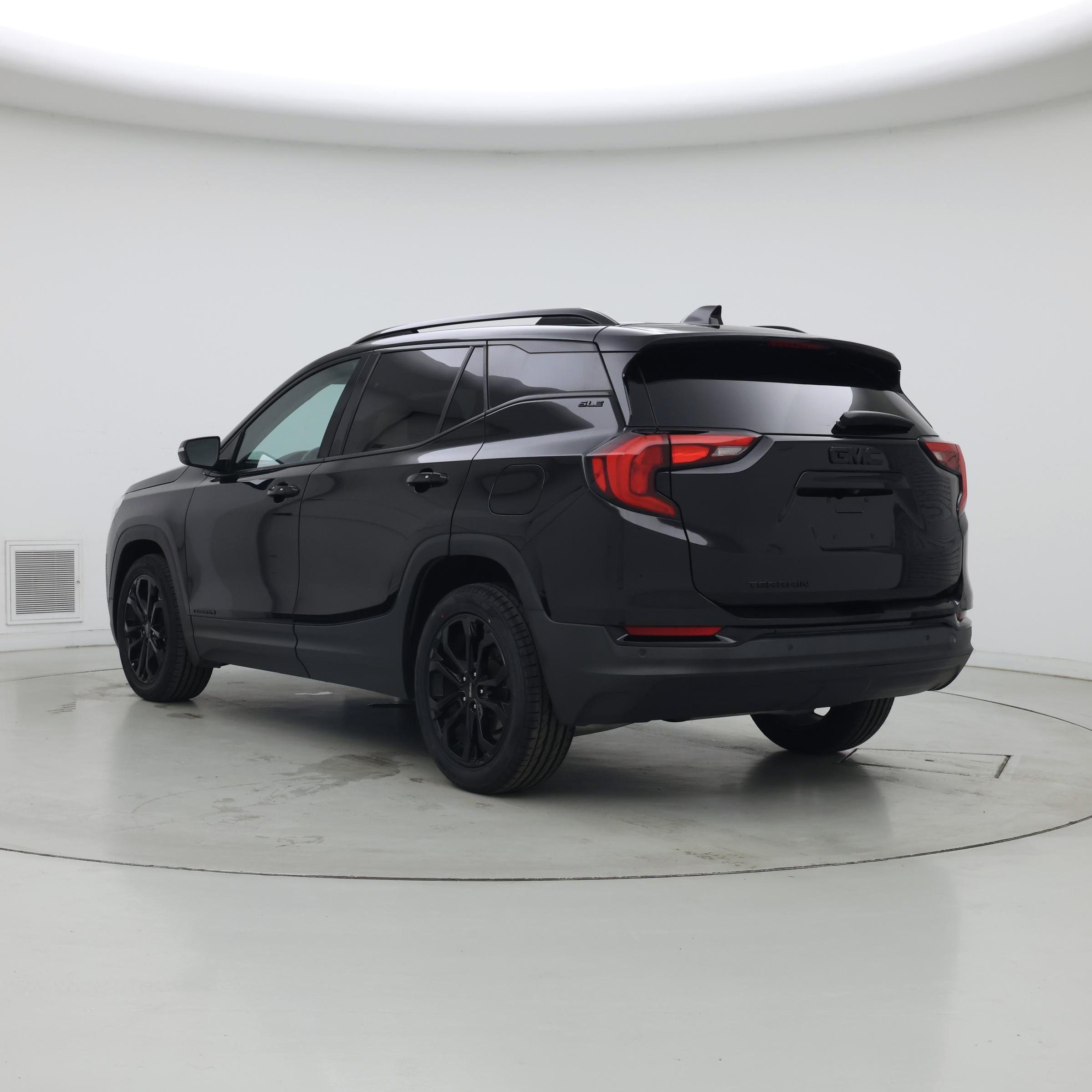 Thumbnail: 2021 GMC Terrain - 2