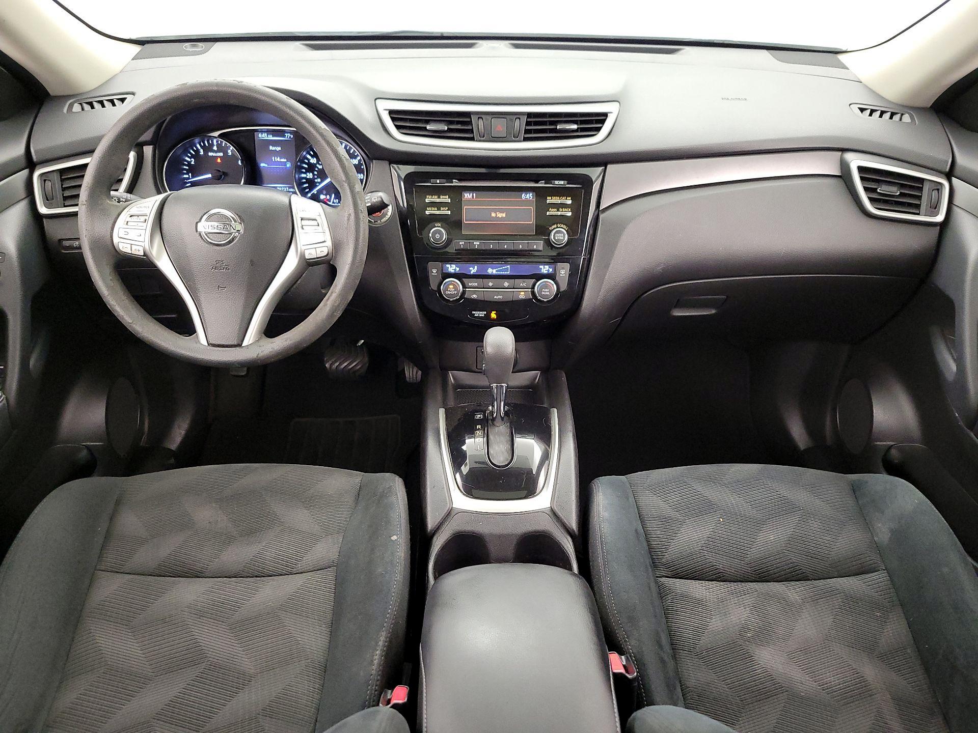 Thumbnail: 2015 Nissan Rogue - 9