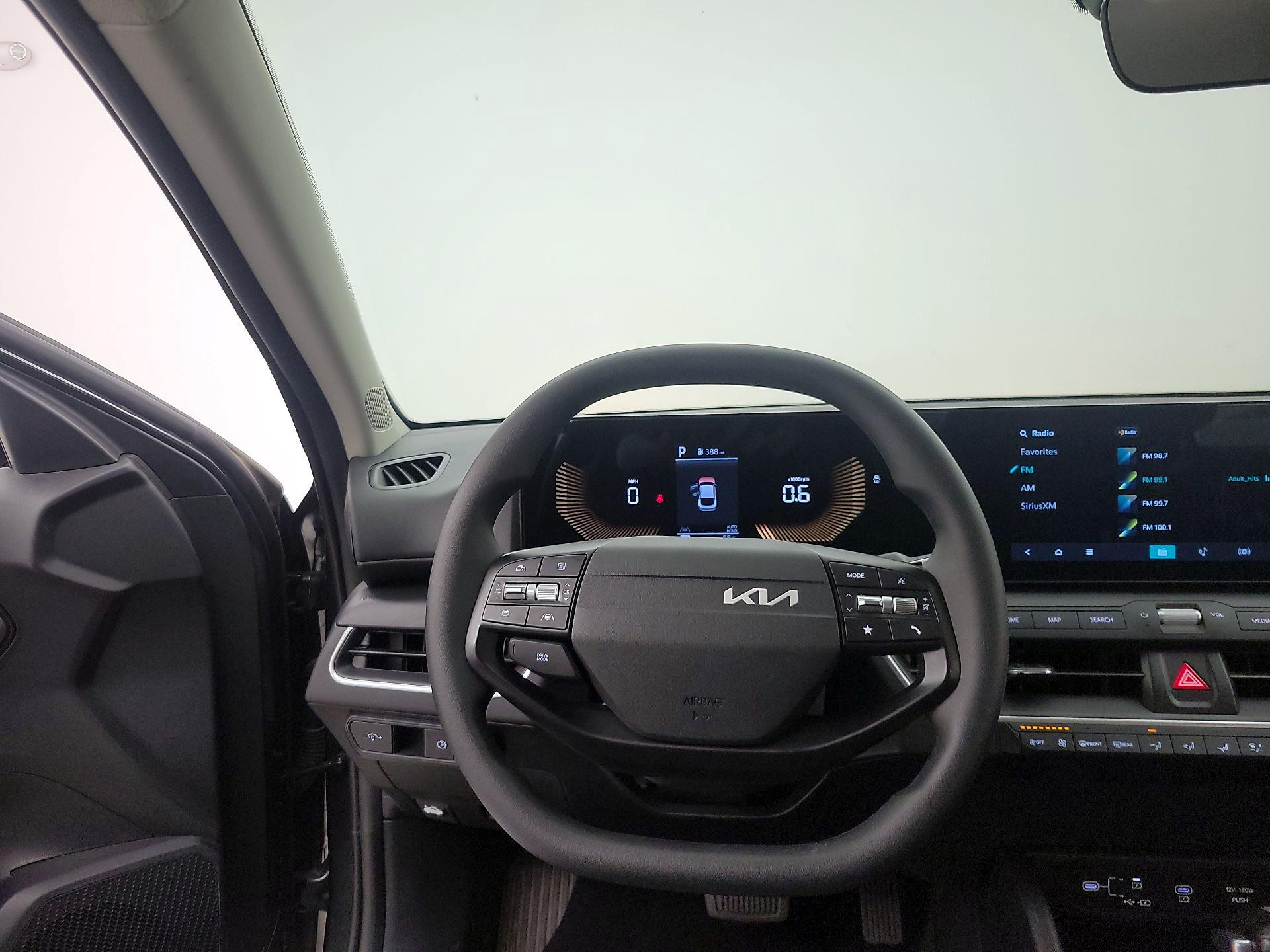 Thumbnail: 2025 Kia K4 - 10