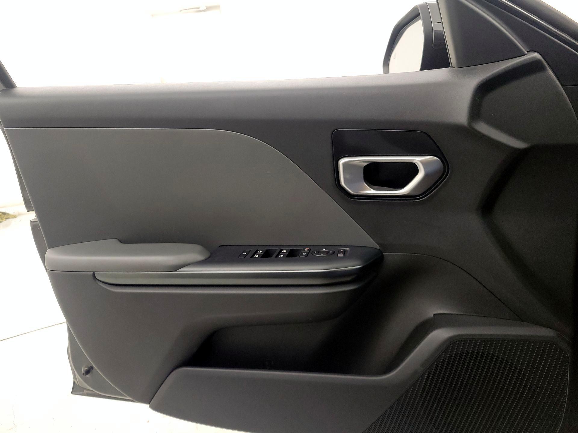 Thumbnail: 2025 Kia K4 - 12
