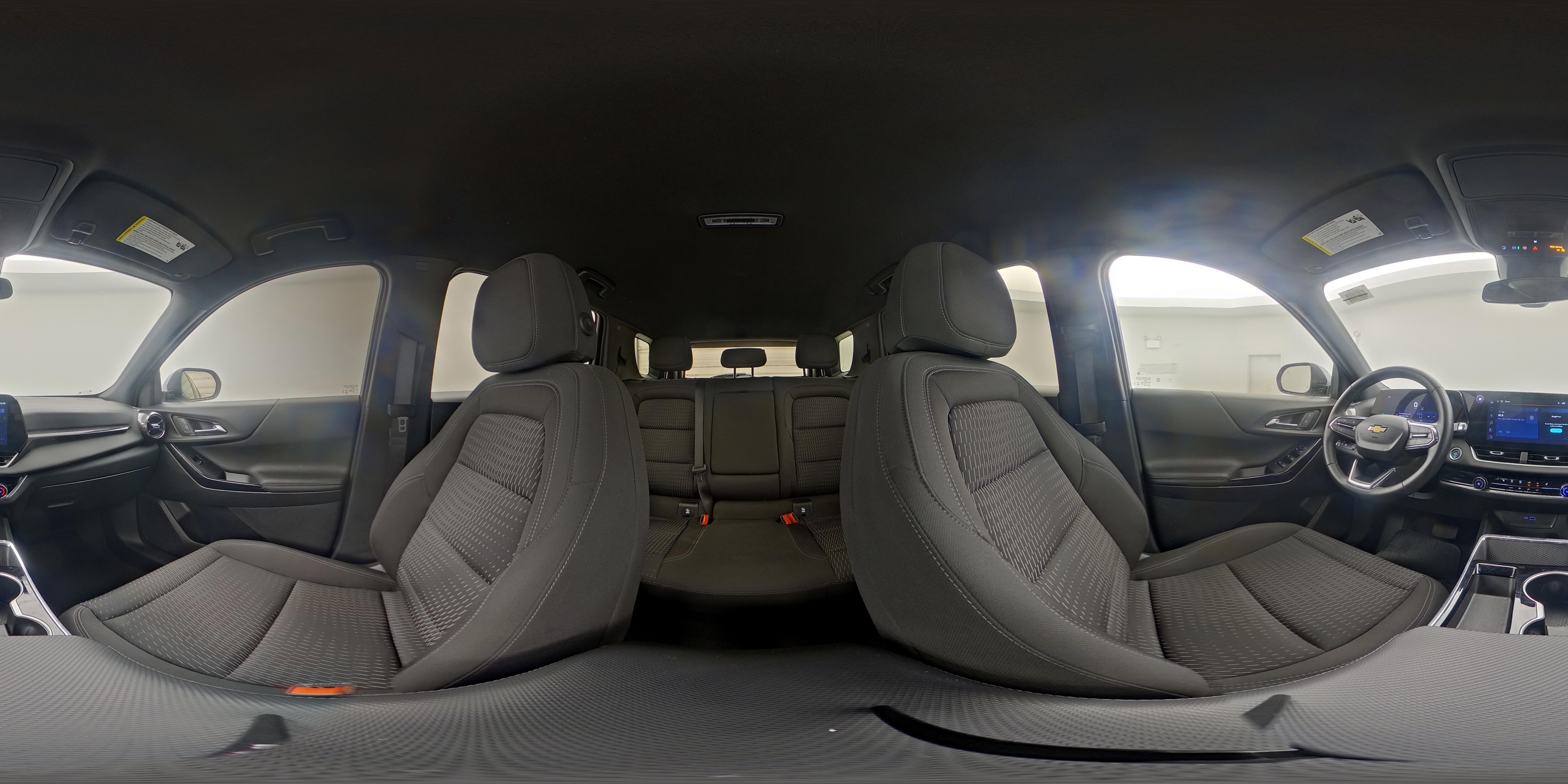 2025 Chevrolet Equinox LT - Photo 24