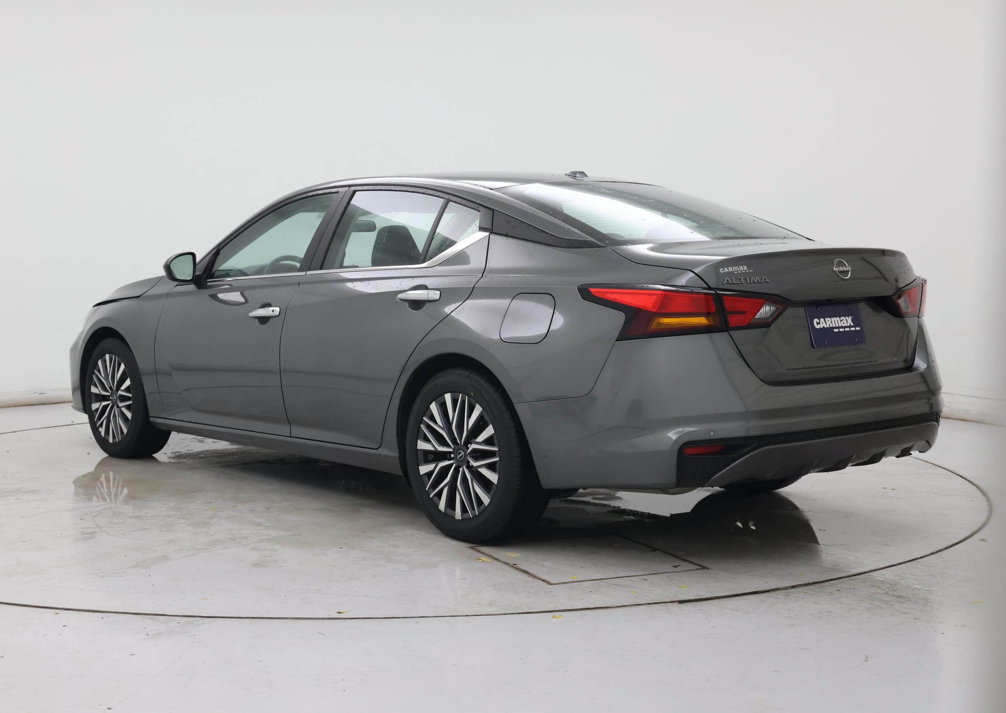 Thumbnail: 2025 Nissan Altima - 2