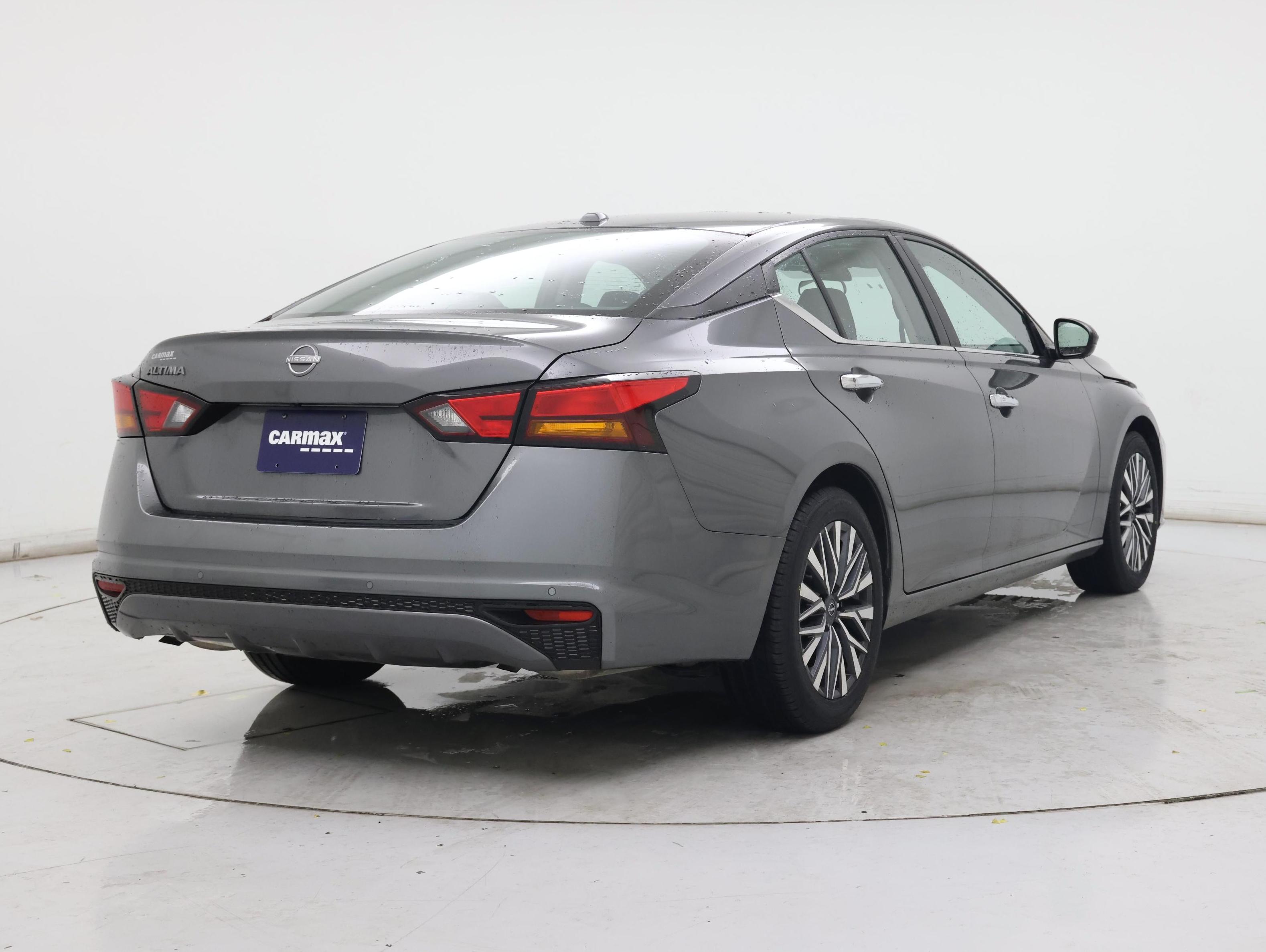 Thumbnail: 2025 Nissan Altima - 8