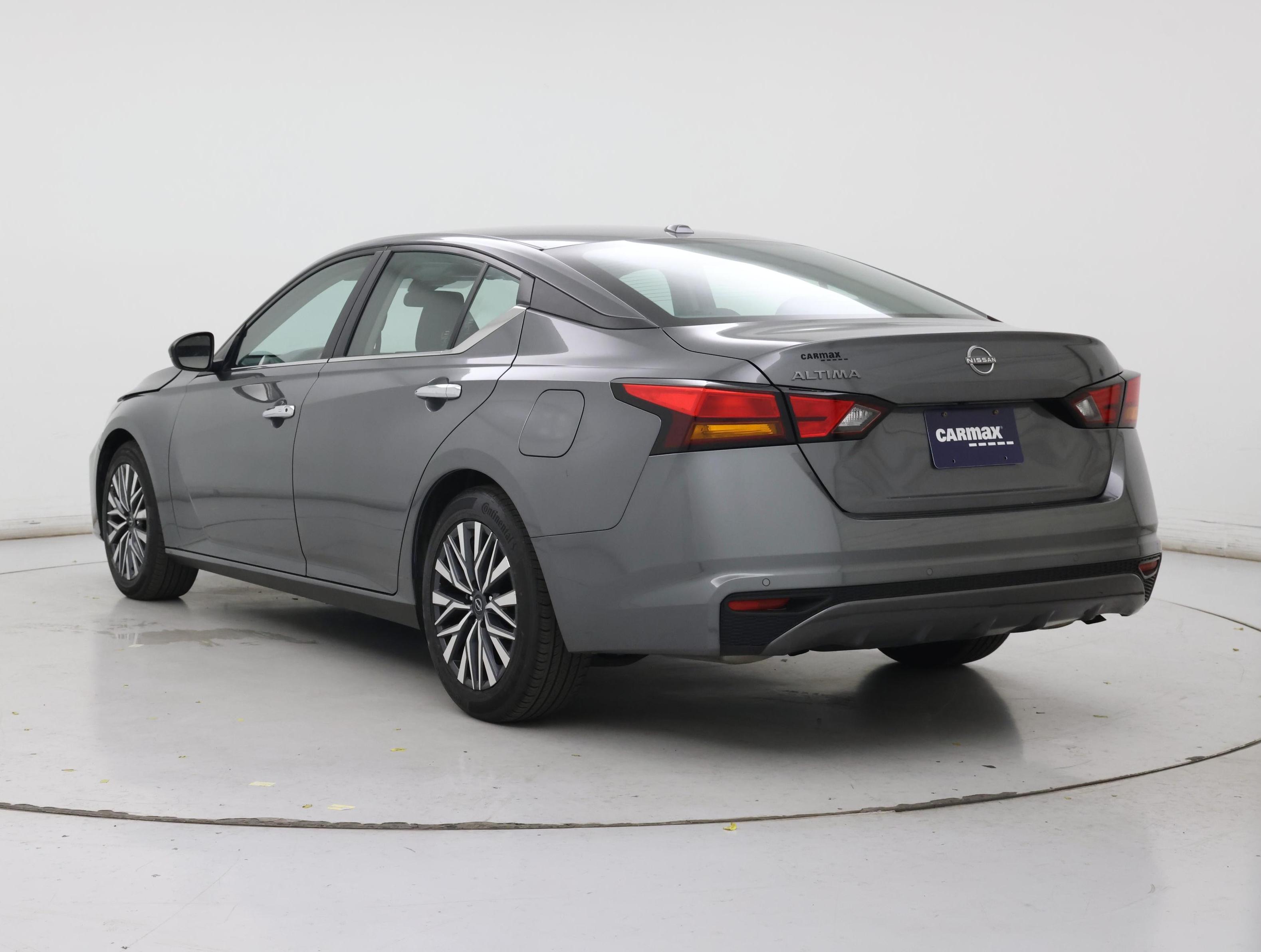 Thumbnail: 2025 Nissan Altima - 2