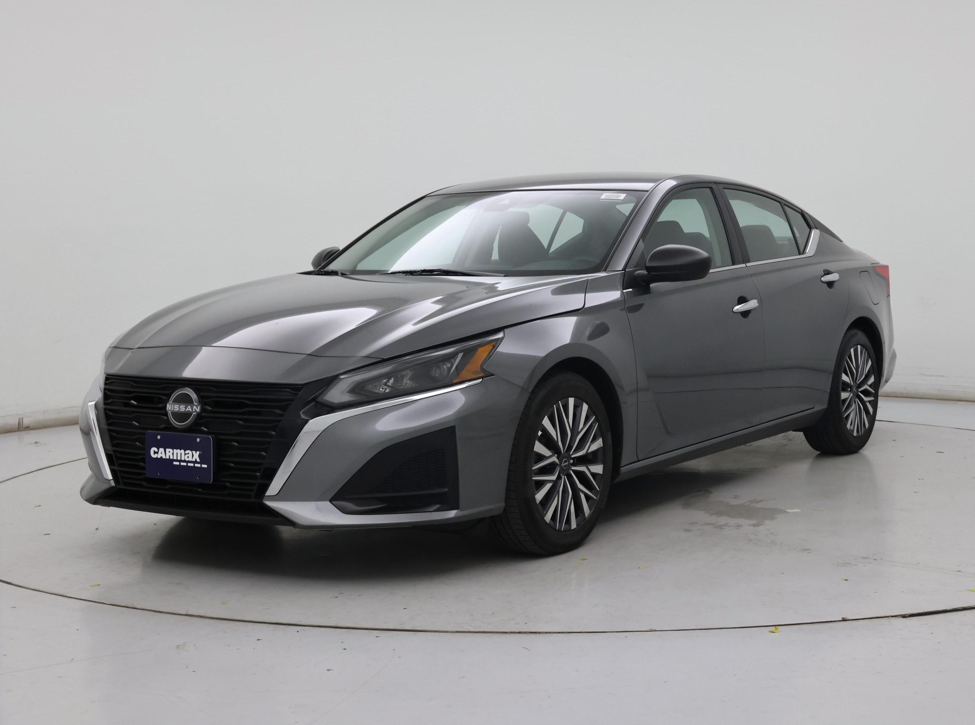 Thumbnail: 2025 Nissan Altima - 4
