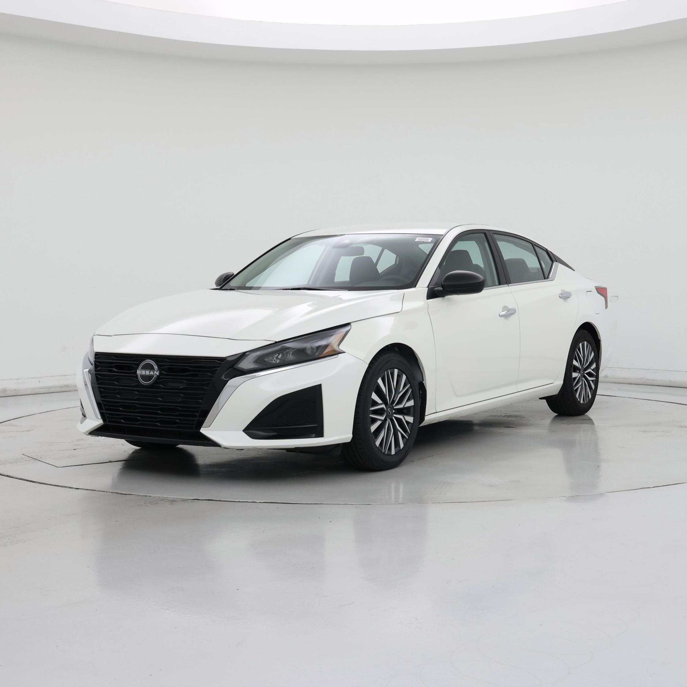 Thumbnail: 2025 Nissan Altima - 4