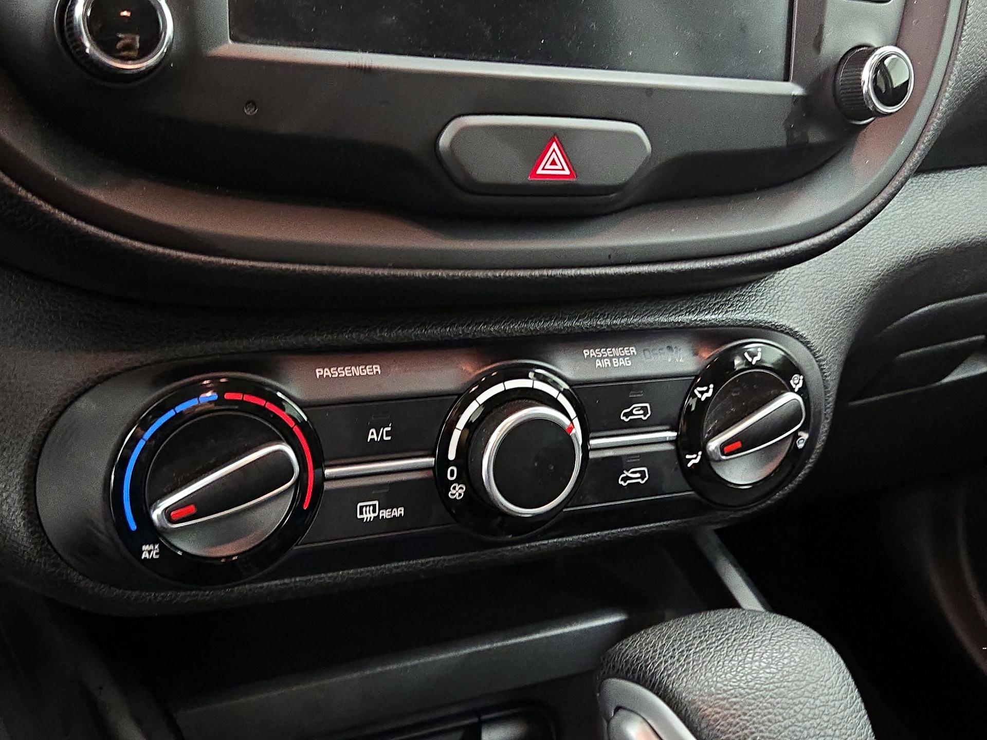 Thumbnail: 2025 Kia Soul - 16