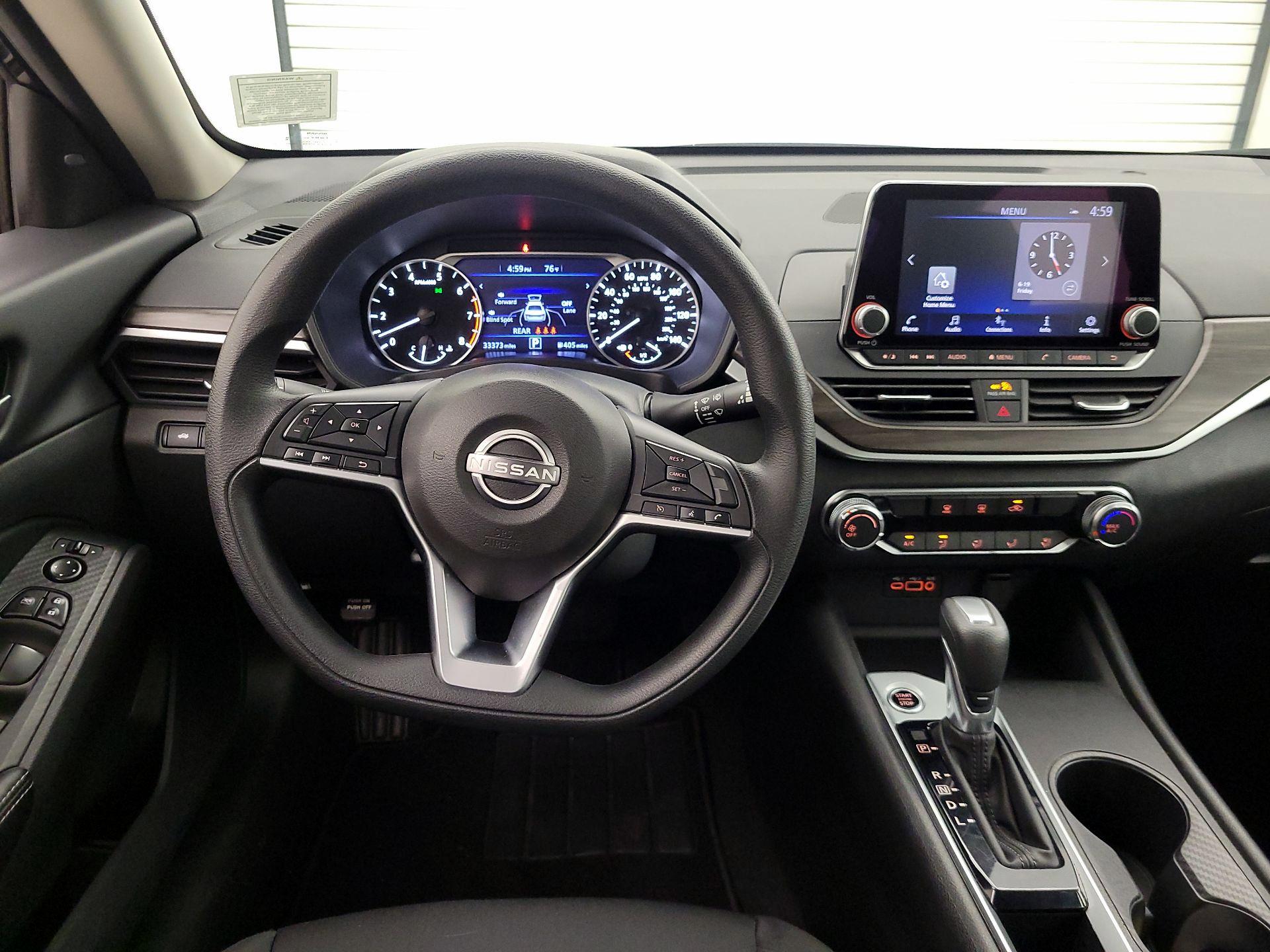 Thumbnail: 2025 Nissan Altima - 10