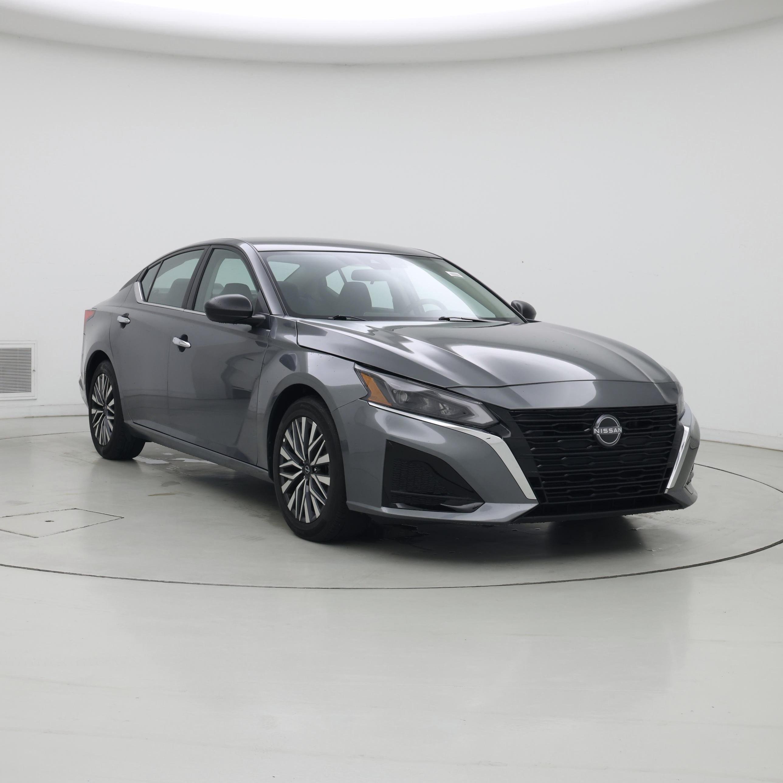 Gray 2025 Nissan Altima Sedan Front-Wheel Drive Automatic