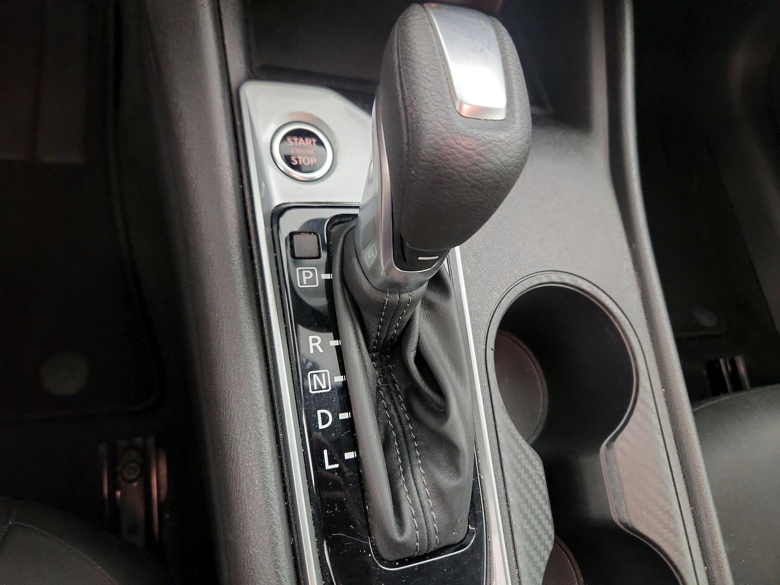 2025 Nissan Altima SV - Photo 18