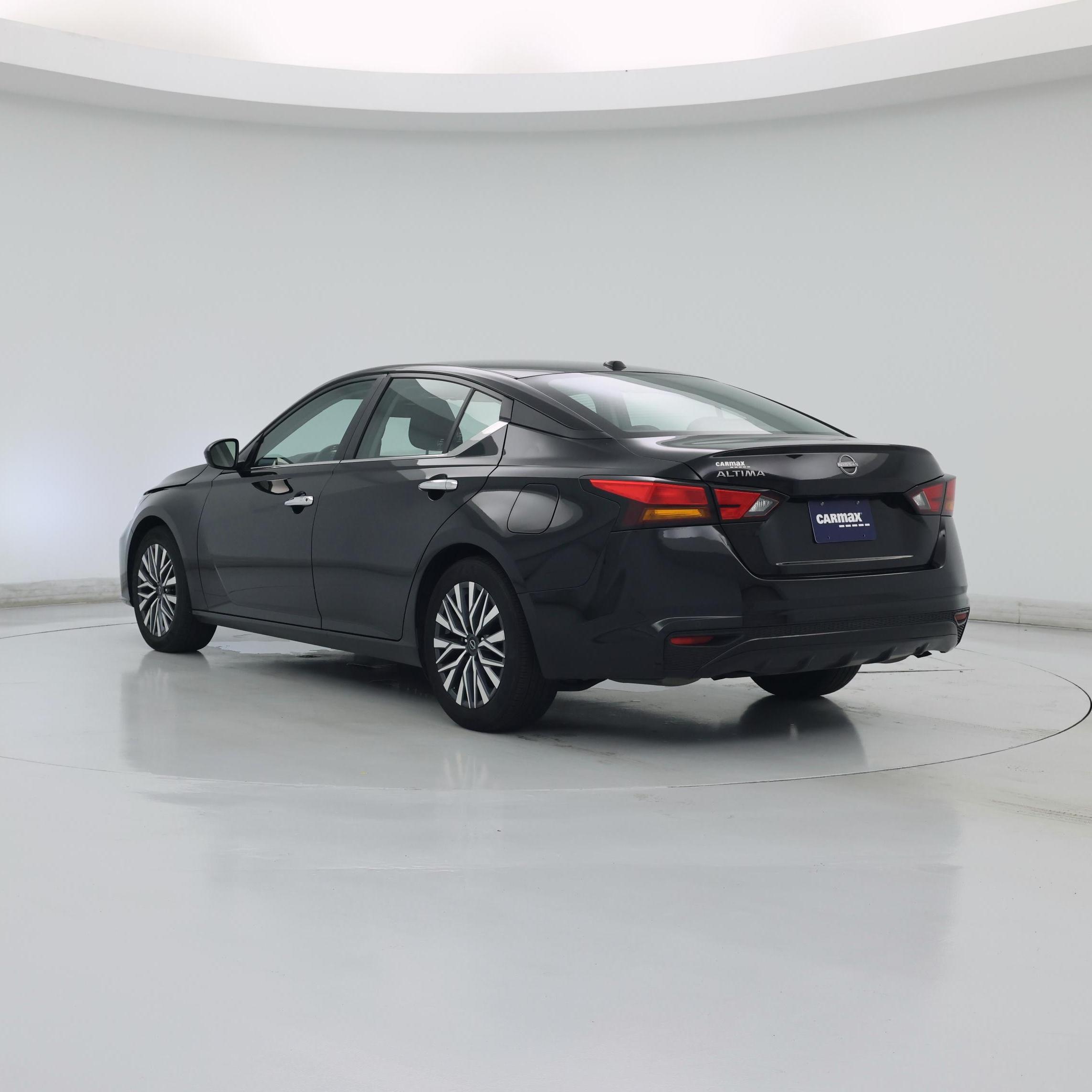 Thumbnail: 2025 Nissan Altima - 2