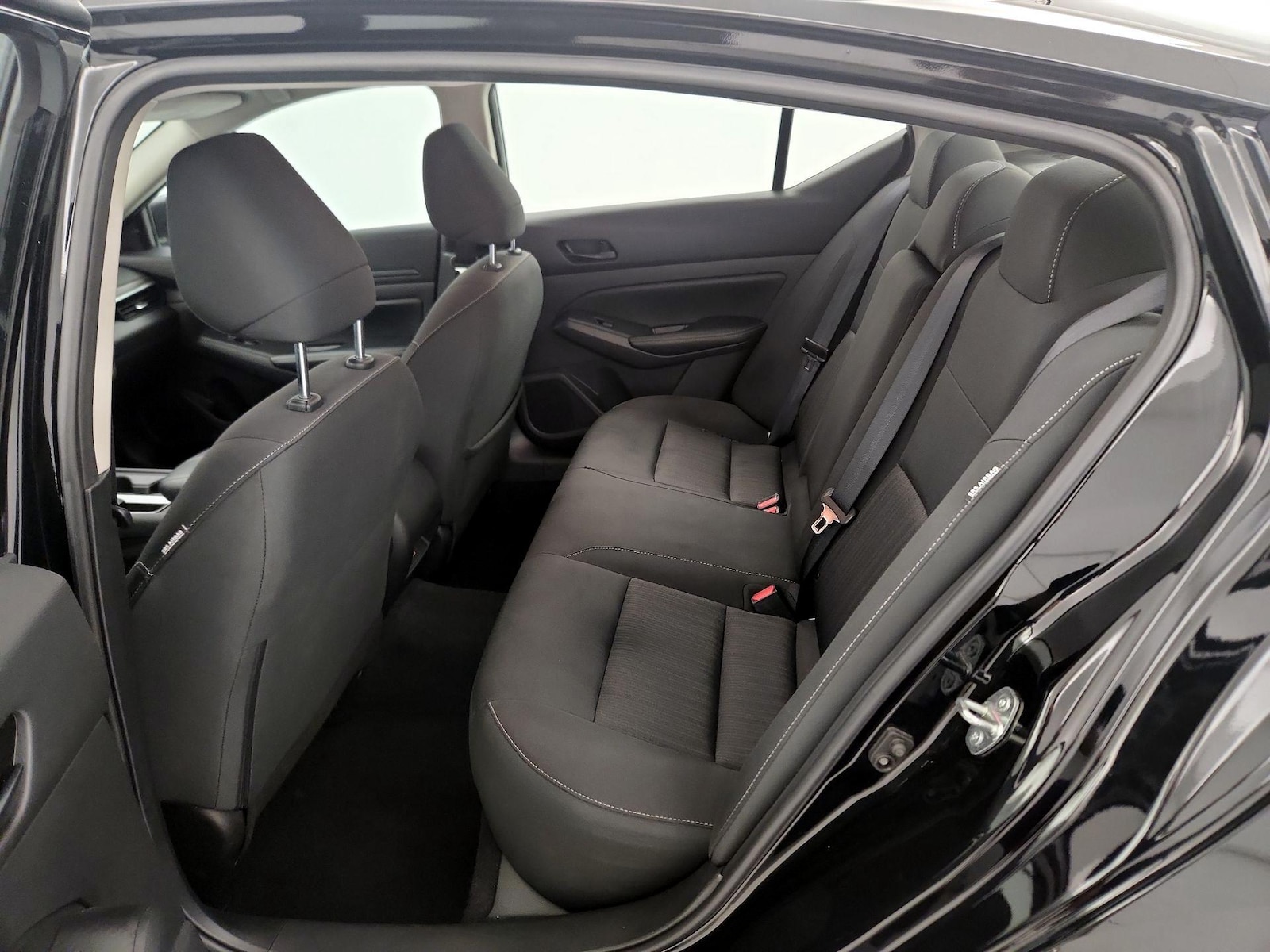 2025 Nissan Altima SV - Photo 20