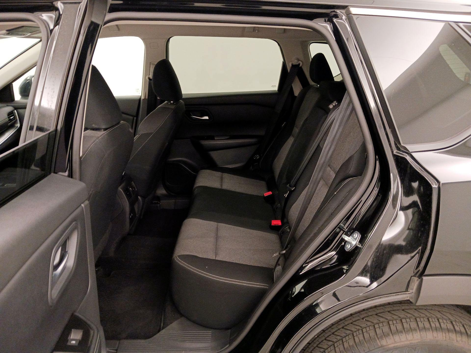 Thumbnail: 2025 Nissan Rogue - 19
