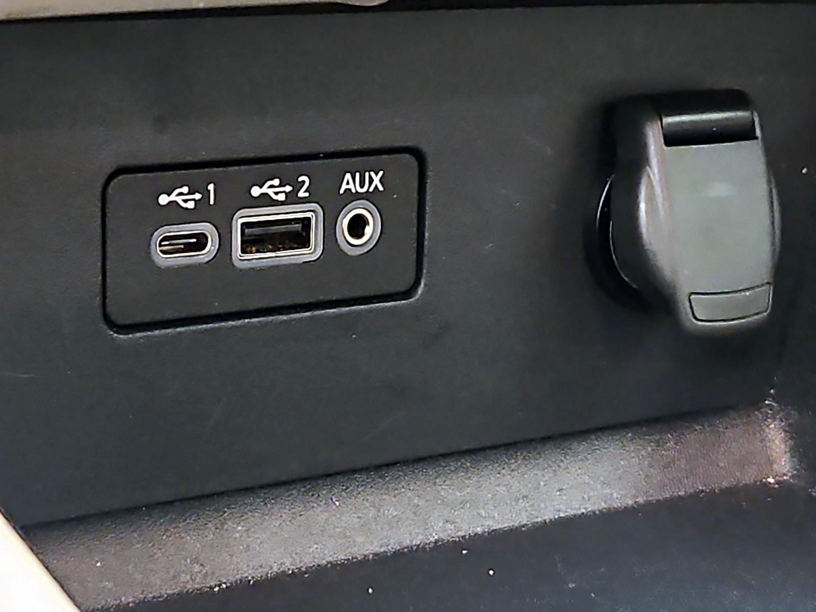 2025 Nissan Altima SV - Photo 19
