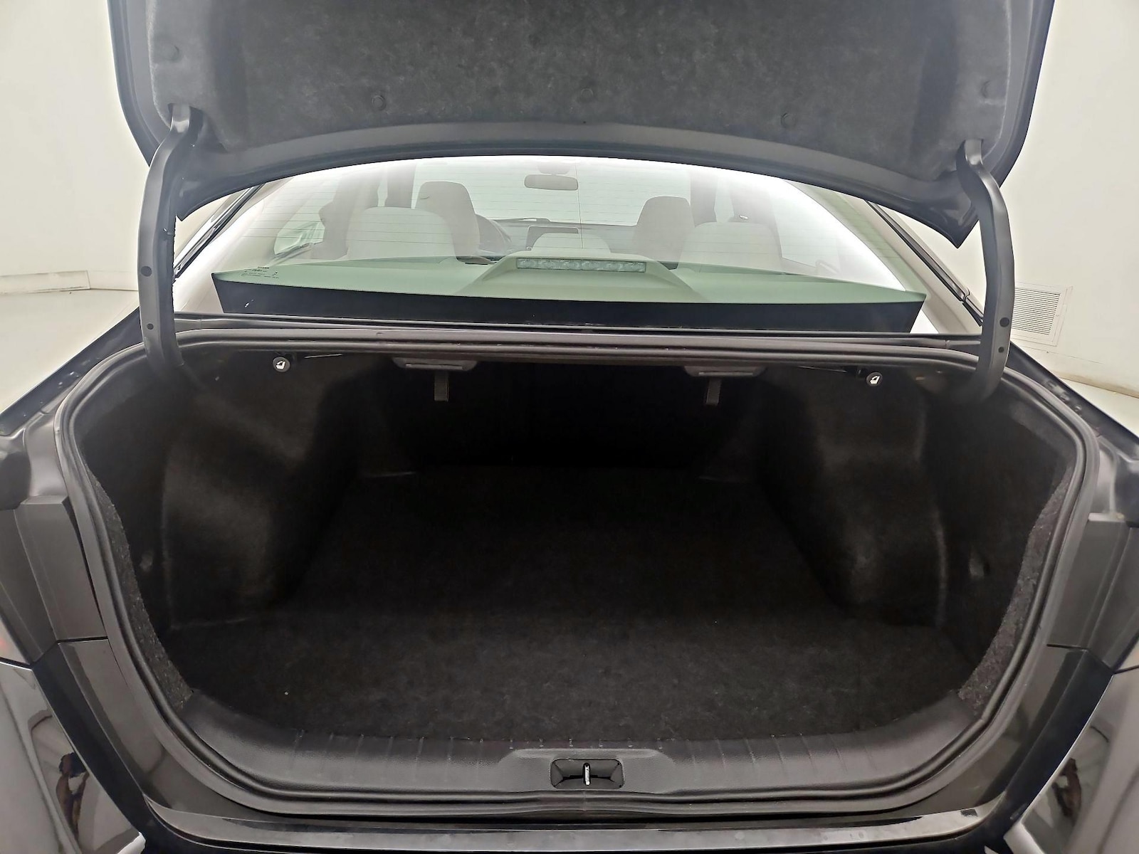 2025 Nissan Altima SV - Photo 21